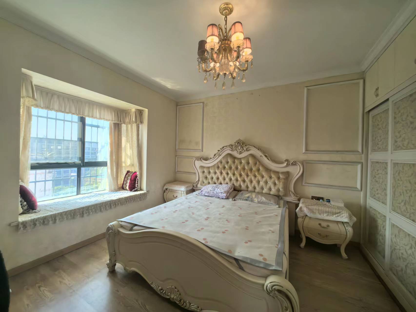 百江花园 3室2厅2卫 64.0万 百江花园 3室2厅2卫 64.0万室内图