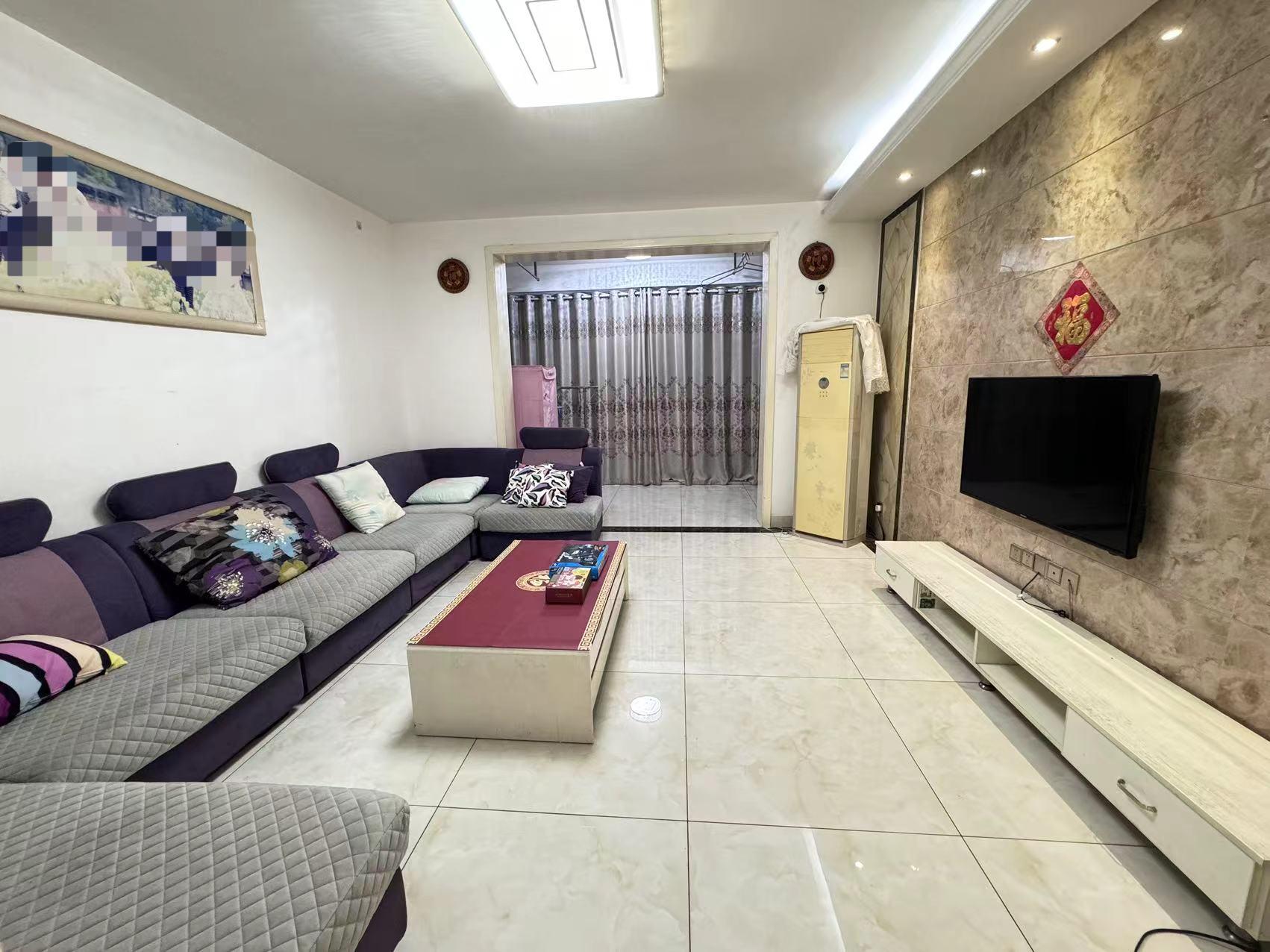 枫林绿洲  3室2厅2卫    50.0万 枫林绿洲  3室2厅2卫    50.0万室内图