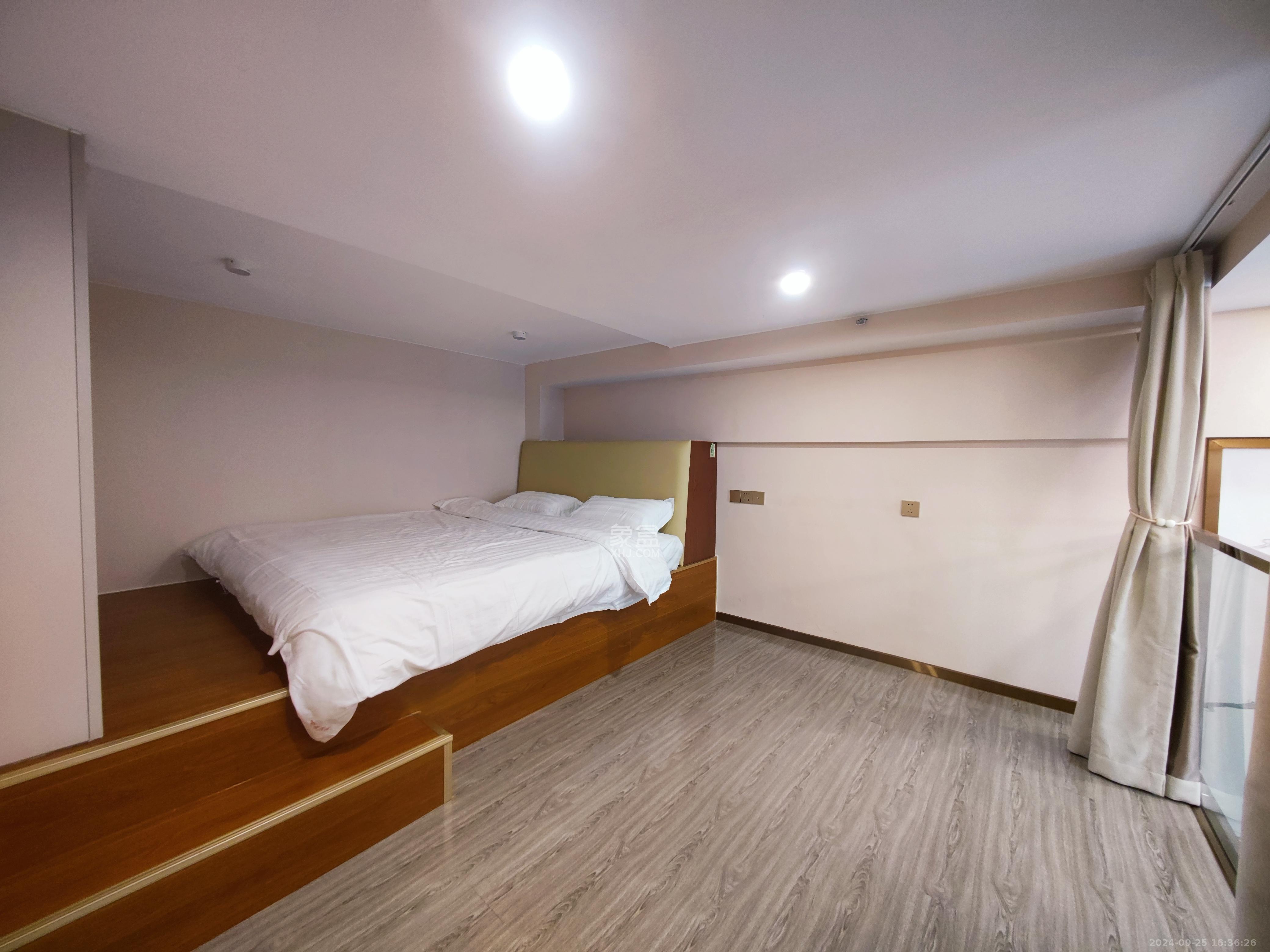 富兴时代御城  2室1厅1卫    3500.0元/月室内图