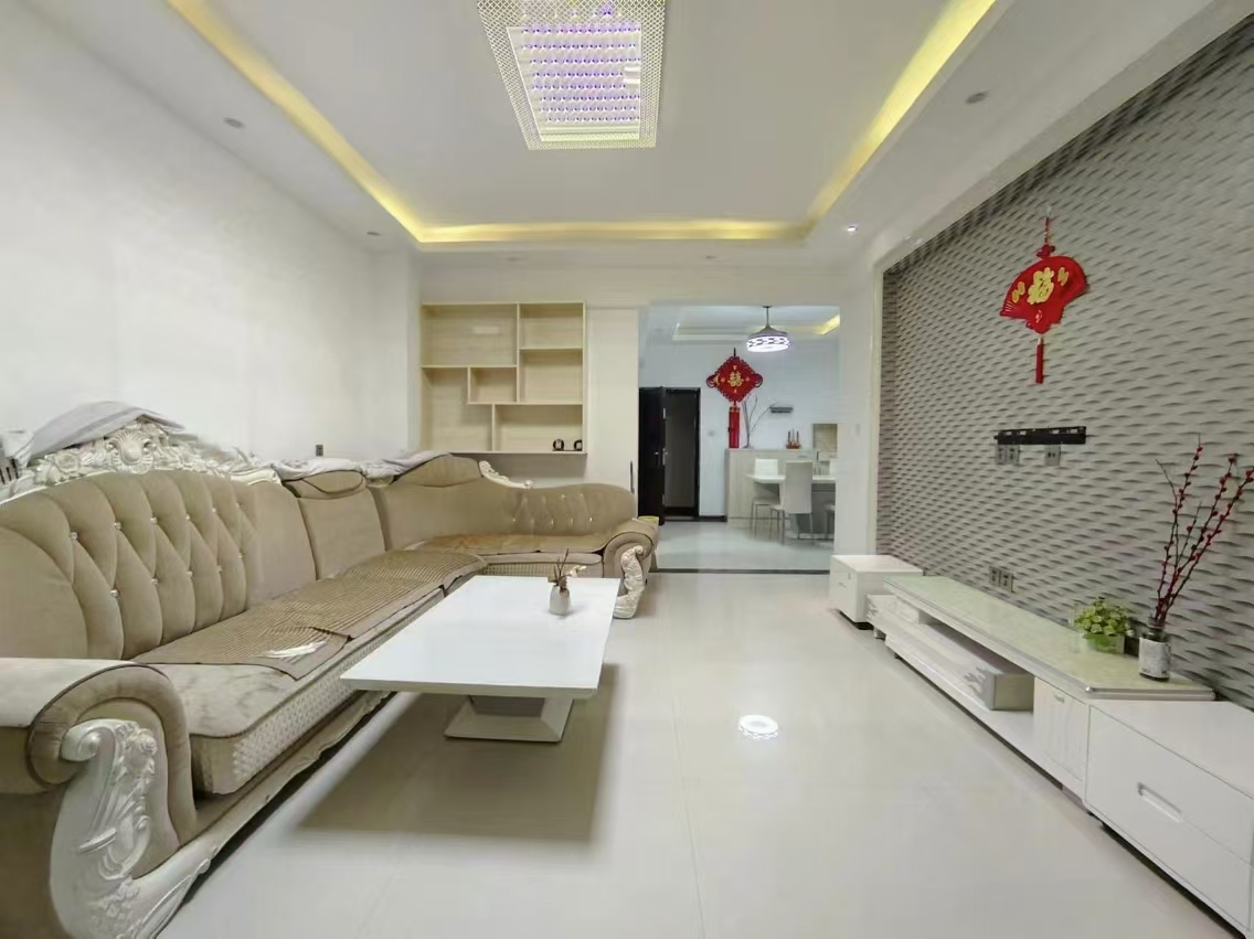 旺城天悦领秀香江  3室2厅2卫    49.8万 旺城天悦领秀香江  3室2厅2卫    49.8万室内图