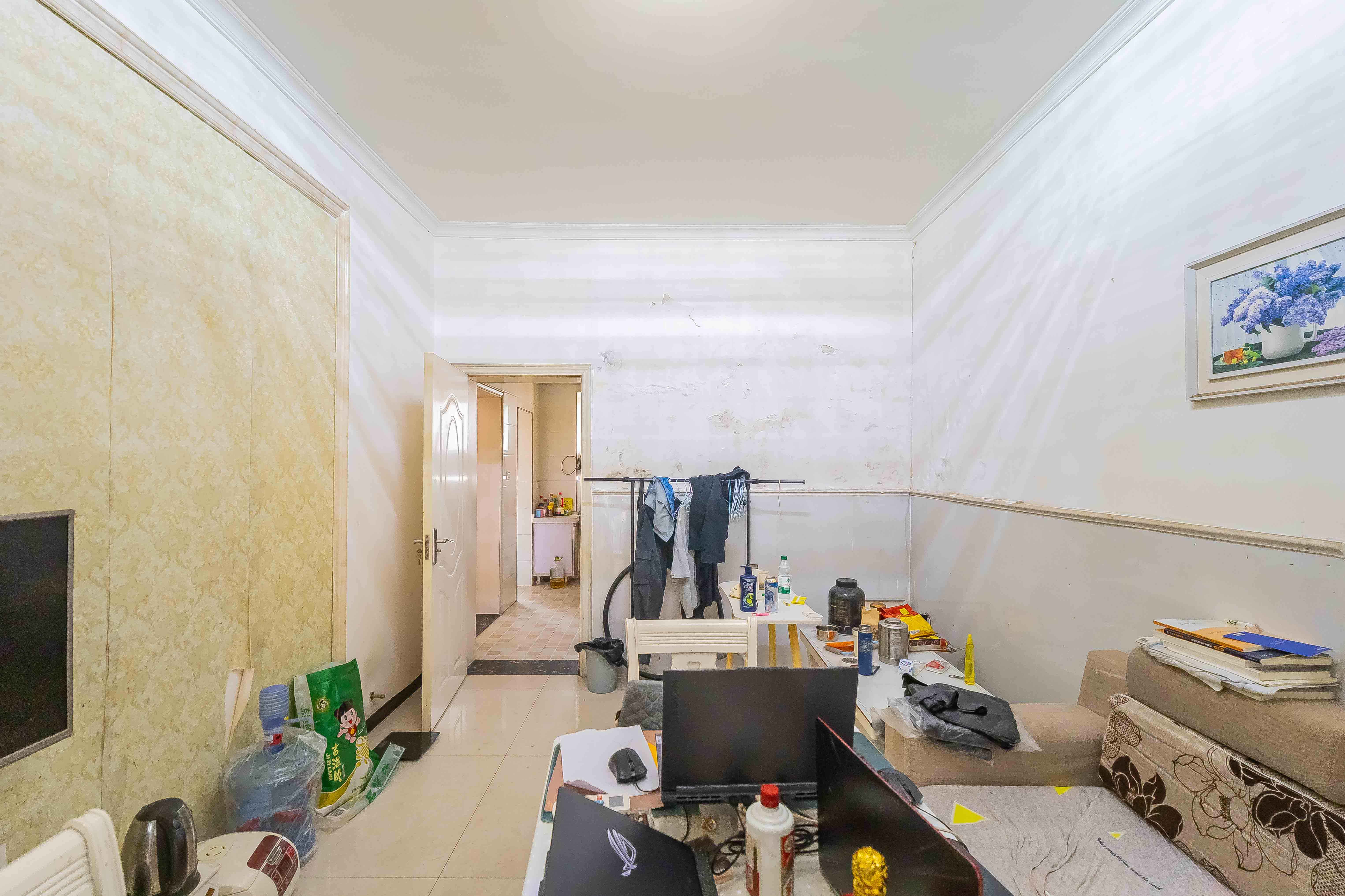 麻园湾  2室2厅1卫    48.8万 麻园湾  2室2厅1卫    48.8万客厅