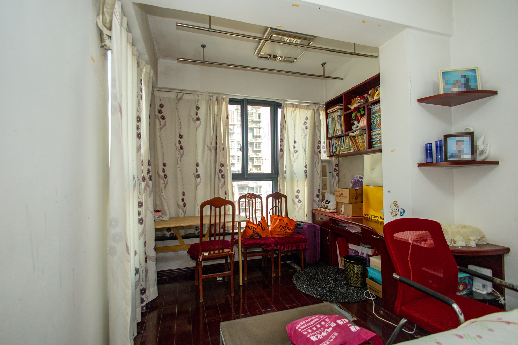 尚城 3室2厅2卫 118.0万 尚城 3室2厅2卫 118.0万阳台