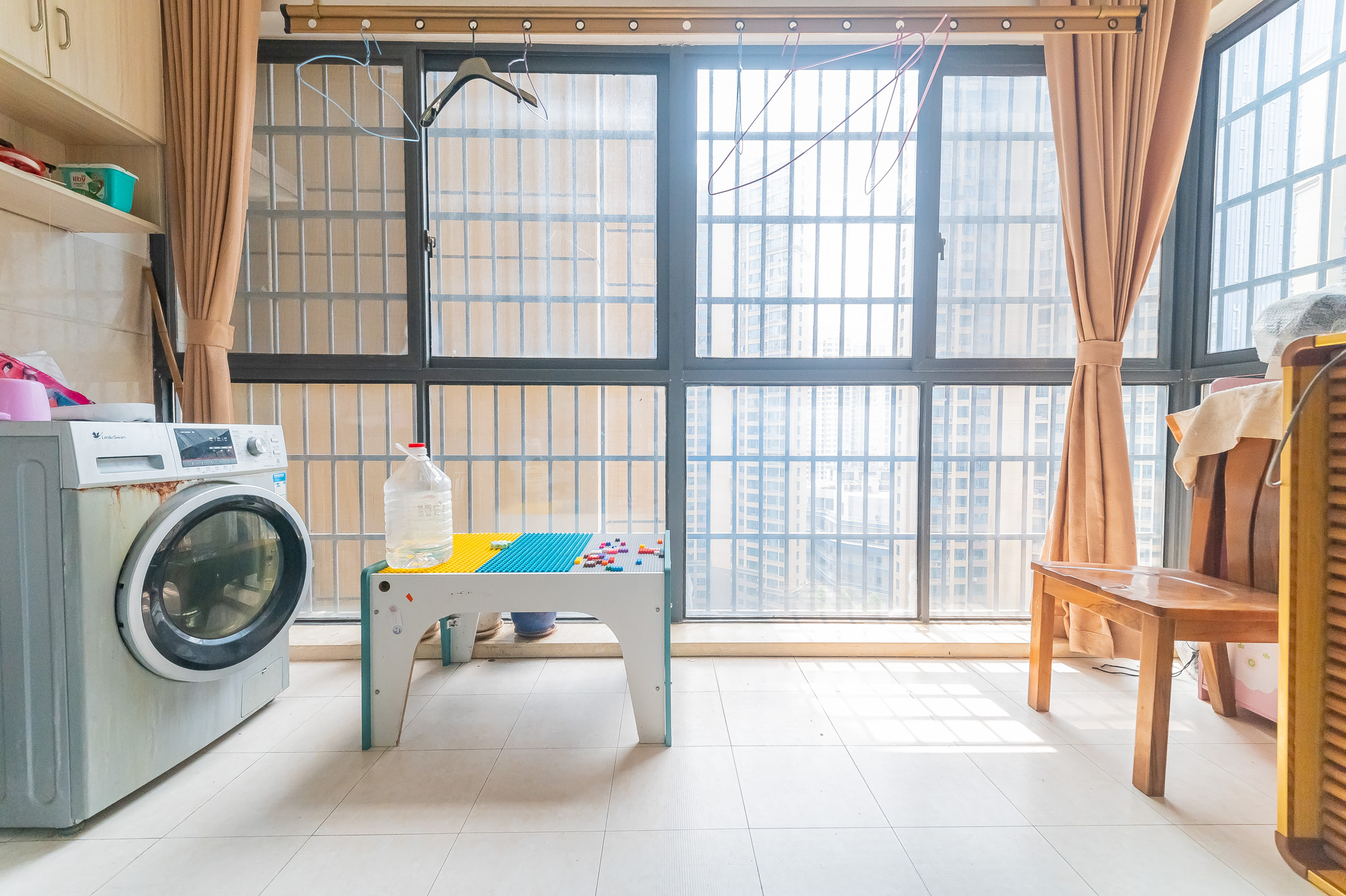 方略城市广场  1室2厅2卫    110.0万 方略城市广场  1室2厅2卫    110.0万阳台