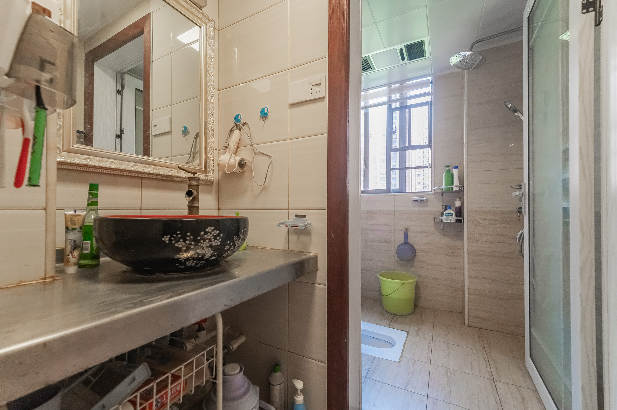 家和院  4室2厅2卫    102.8万 家和院  4室2厅2卫    102.8万卫生间