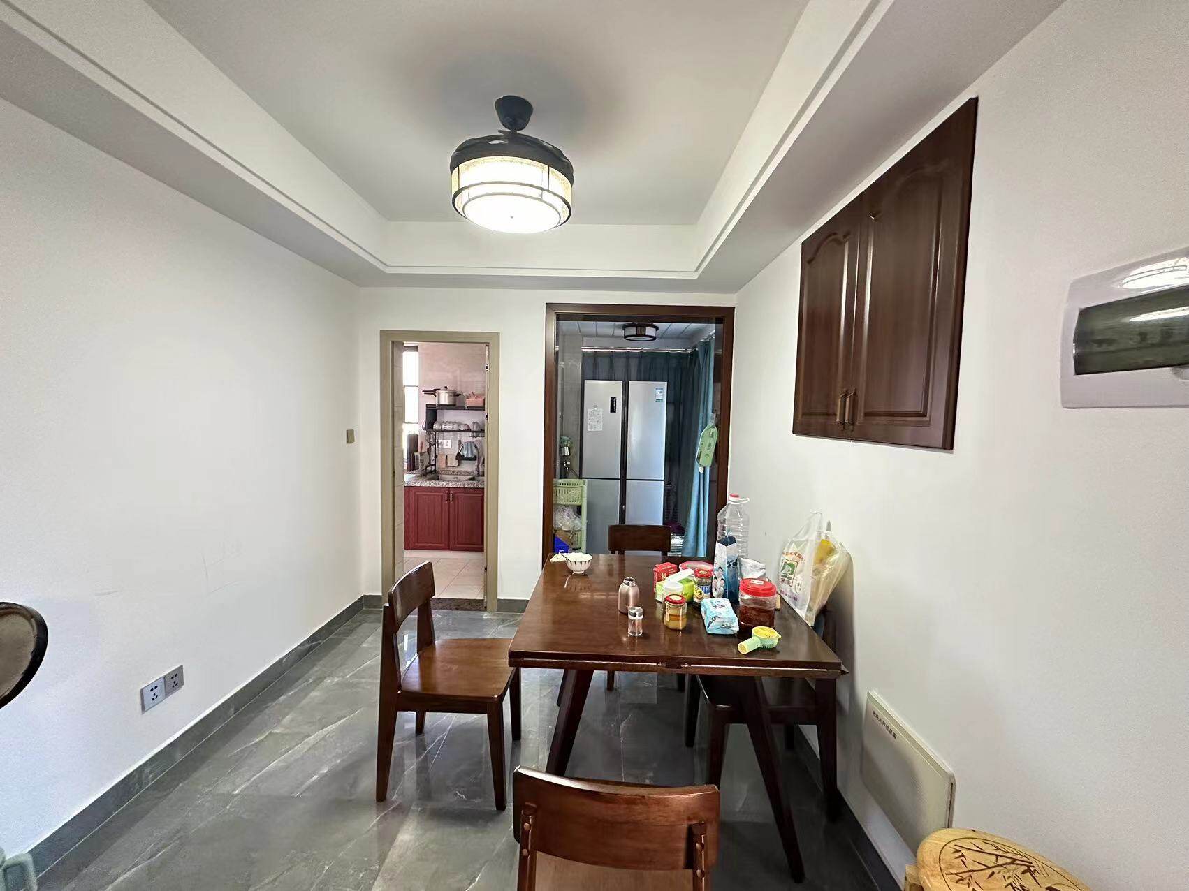 春藤小镇 3室2厅2卫 105.0万 春藤小镇 3室2厅2卫 105.0万室内图