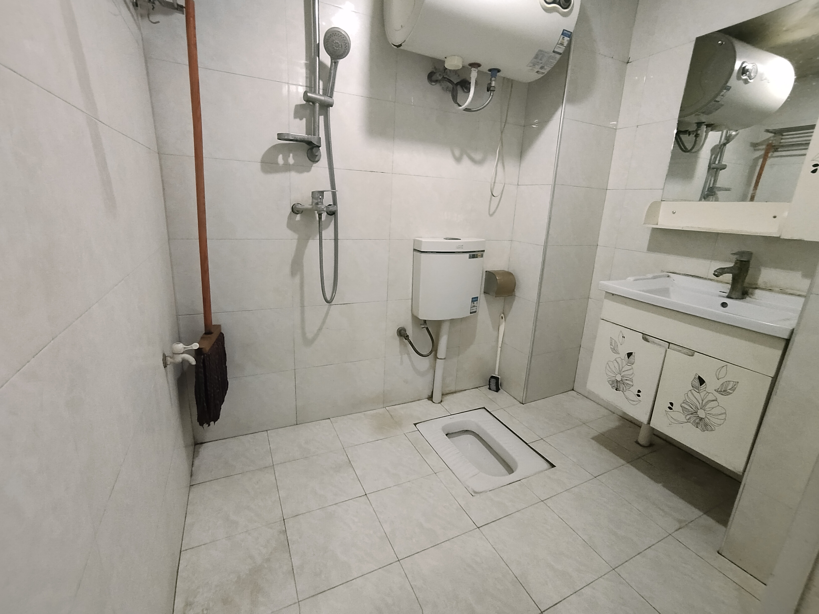 凯旋名门人民中路1006号 1室1厅1卫 18.6万 凯旋名门人民中路1006号 1室1厅1卫 18.6万室内图