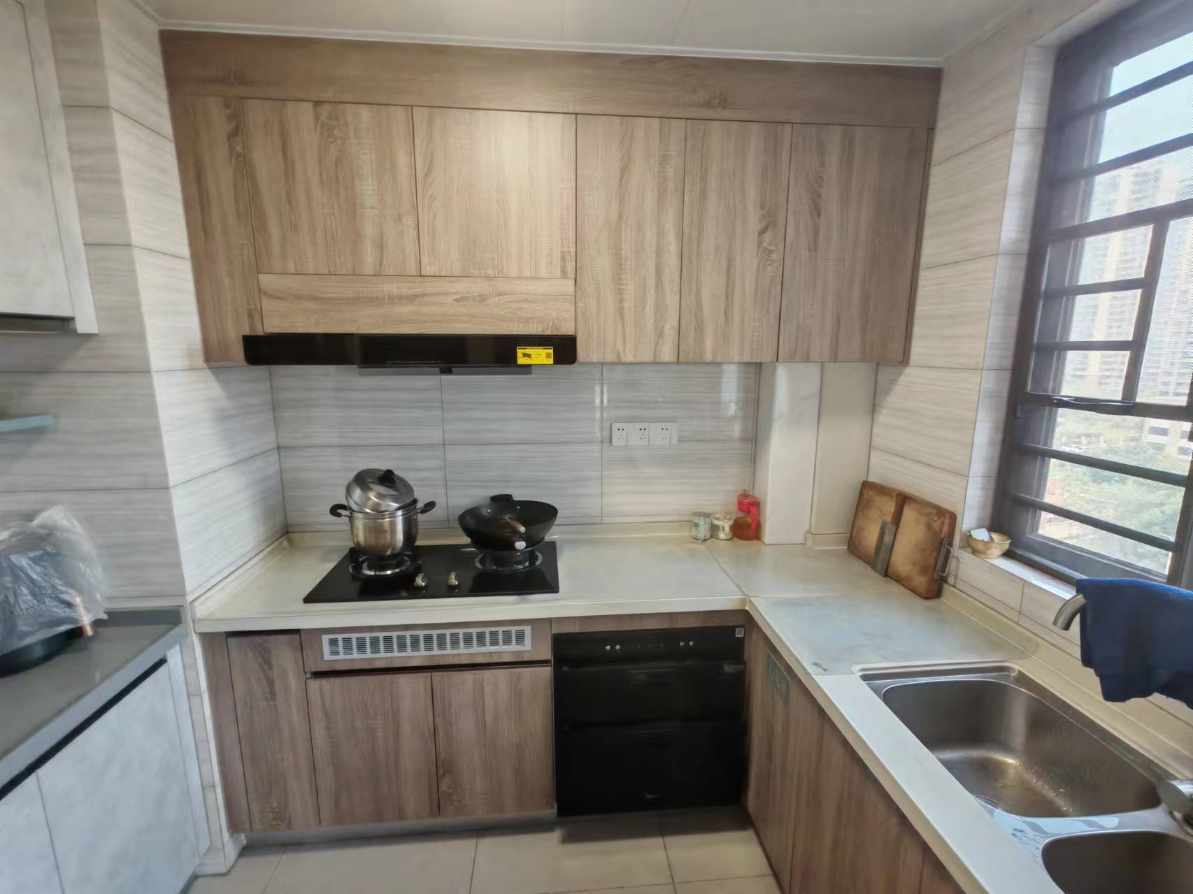 美的翰城  4室2厅2卫    138.0万 美的翰城  4室2厅2卫    138.0万室内图