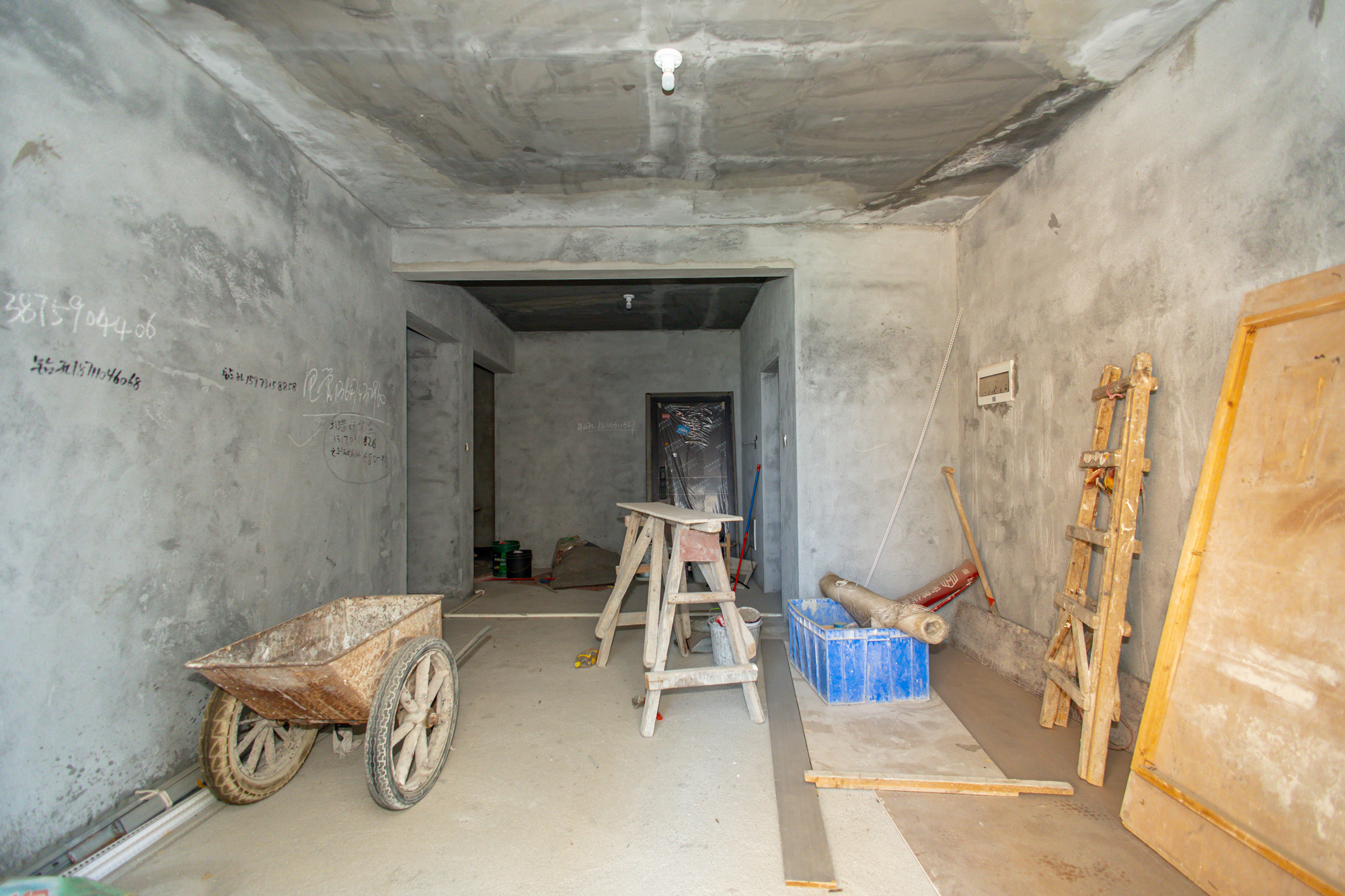 楚天世纪城西苑 3室2厅1卫 72.5万 楚天世纪城西苑 3室2厅1卫 72.5万客厅