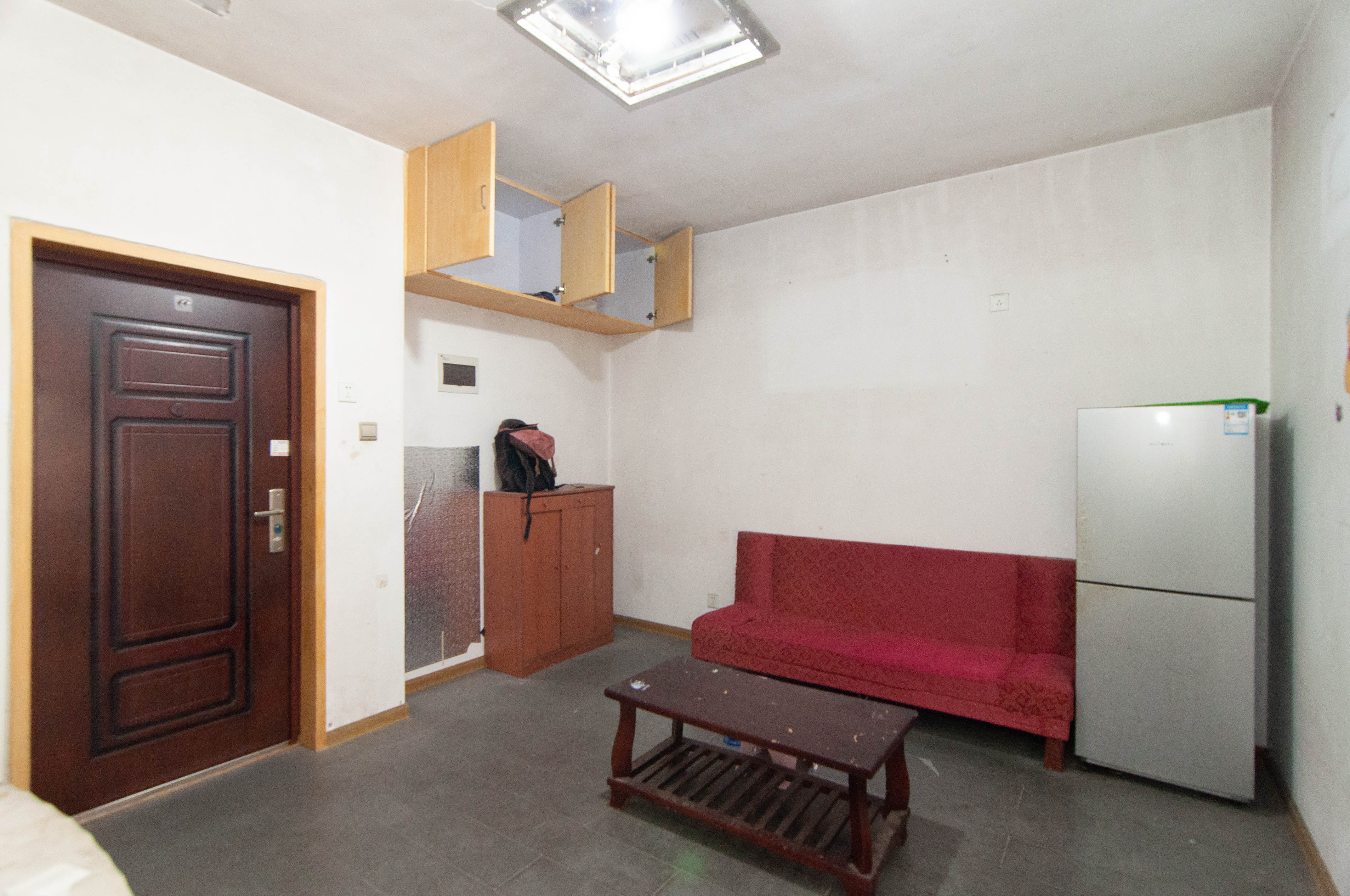 谋房博客(博客天街)  1室1厅1卫    37.0万 谋房博客(博客天街)  1室1厅1卫    37.0万客厅