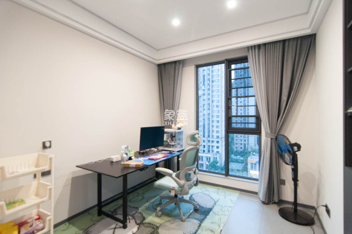 卓越浅水湾  4室2厅2卫    428.0万 卓越浅水湾  4室2厅2卫    428.0万其他