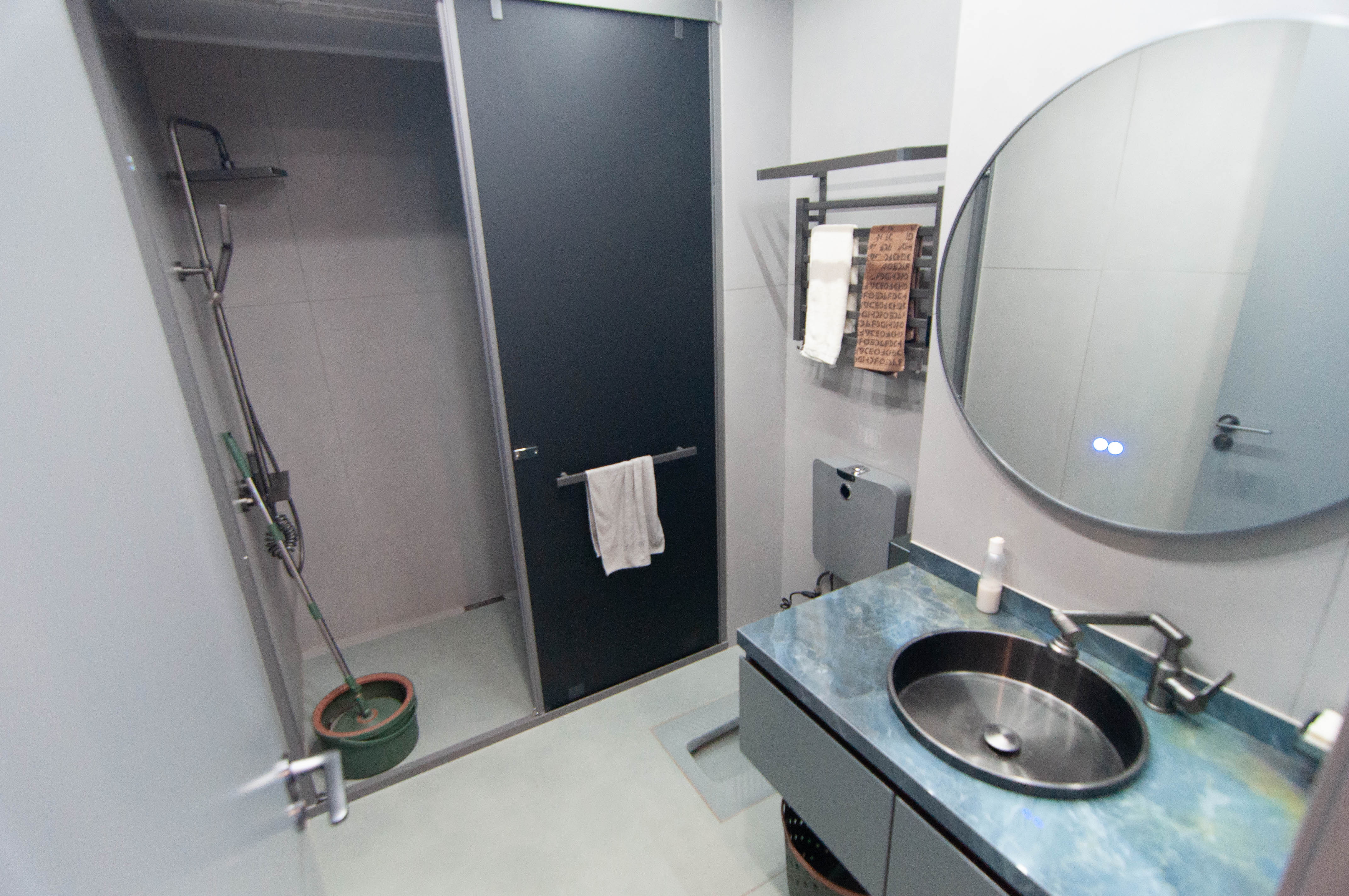 卓越浅水湾  4室2厅2卫    428.0万 卓越浅水湾  4室2厅2卫    428.0万卫生间