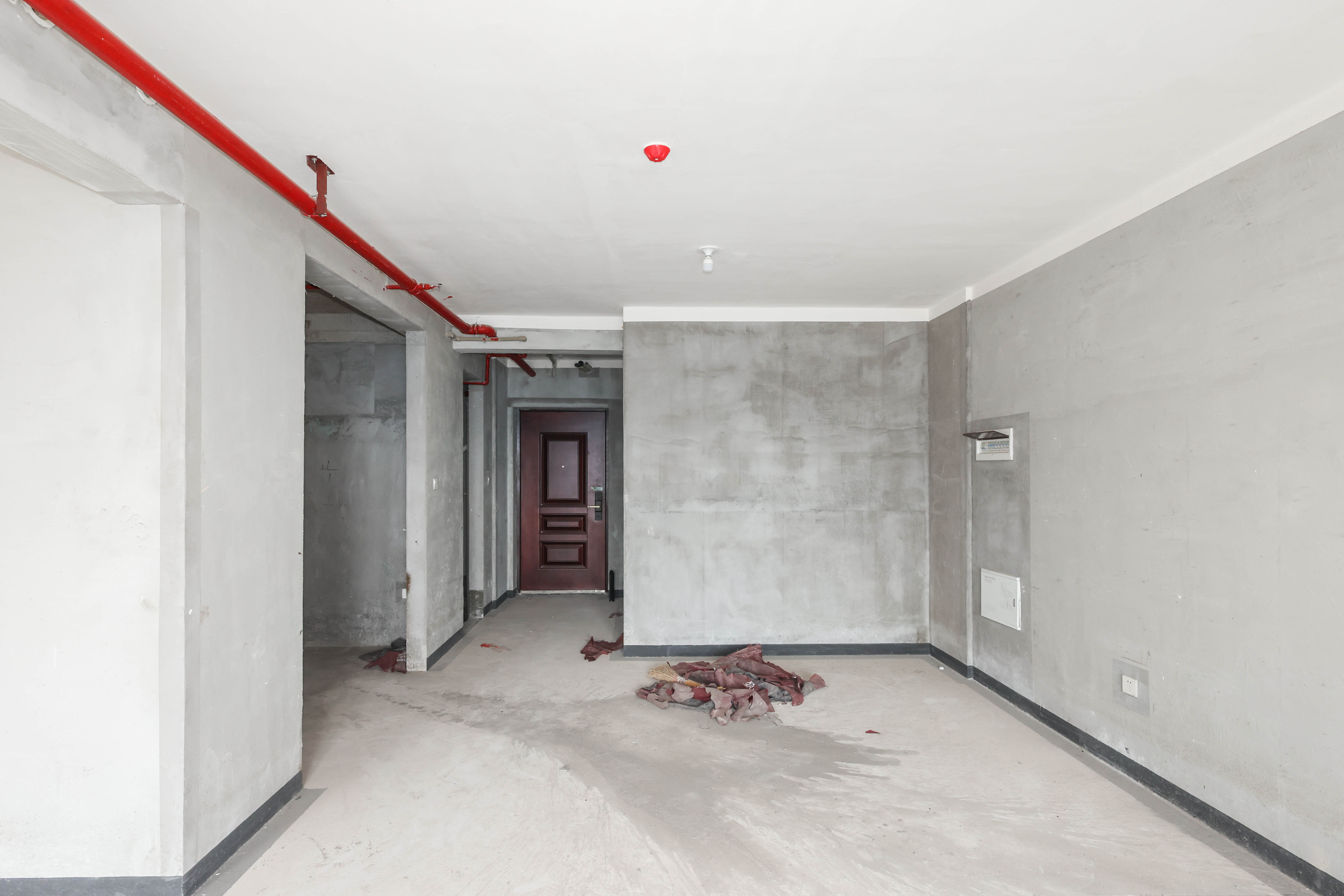建发央著  4室2厅2卫   190.00万其他