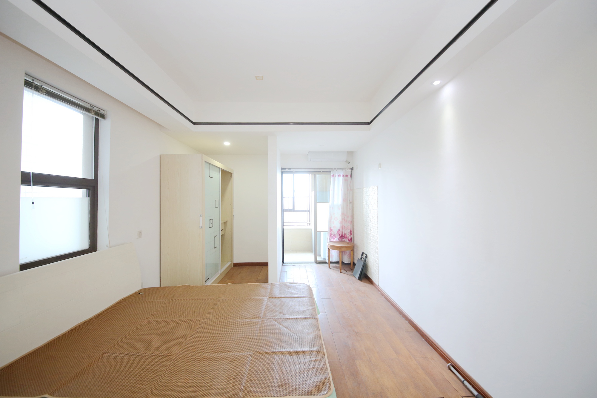 长盛上东区  1室1厅1卫   39.00万客厅