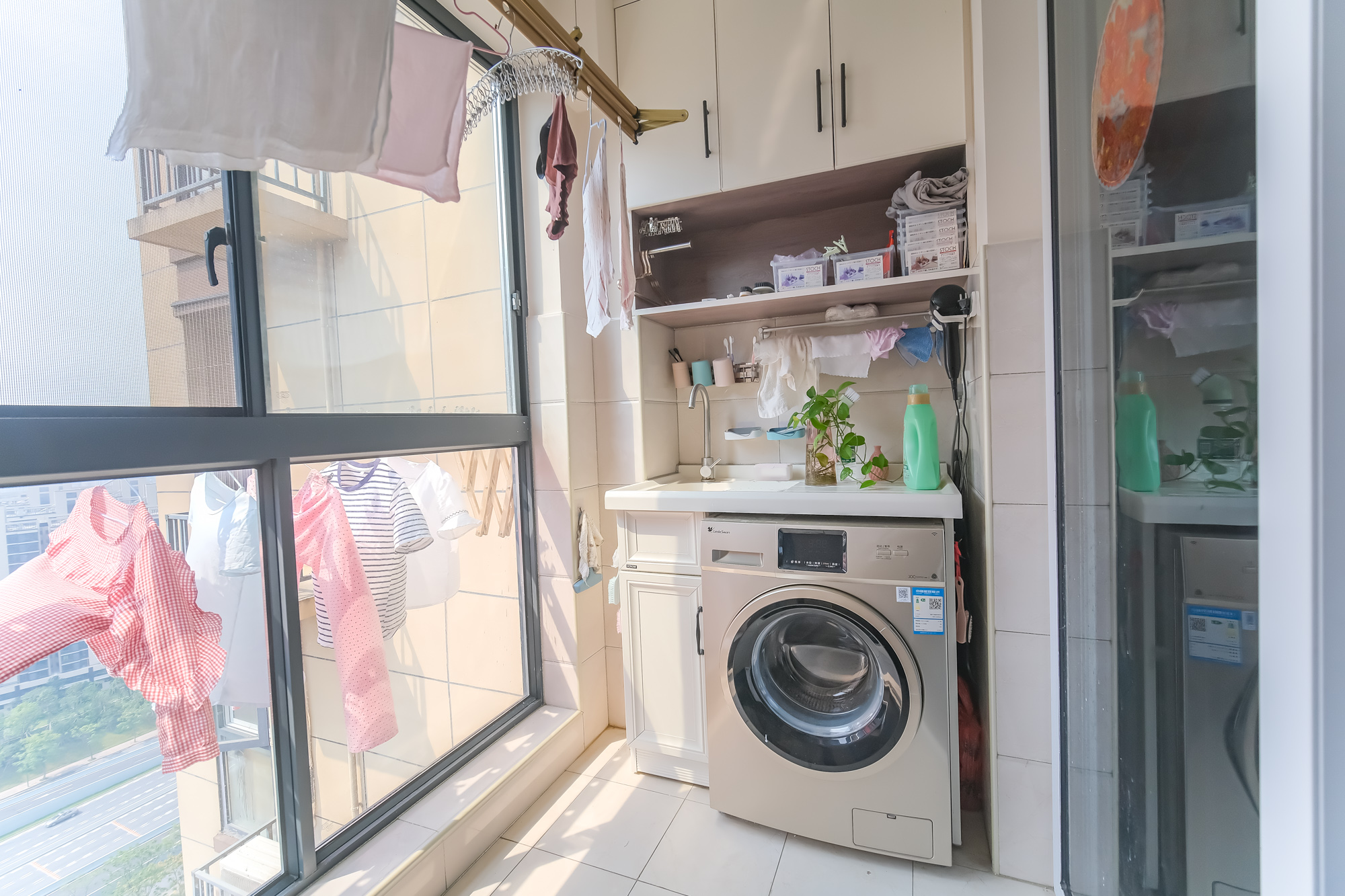 荣盛花语城  3室2厅1卫    75.0万 荣盛花语城  3室2厅1卫    75.0万阳台