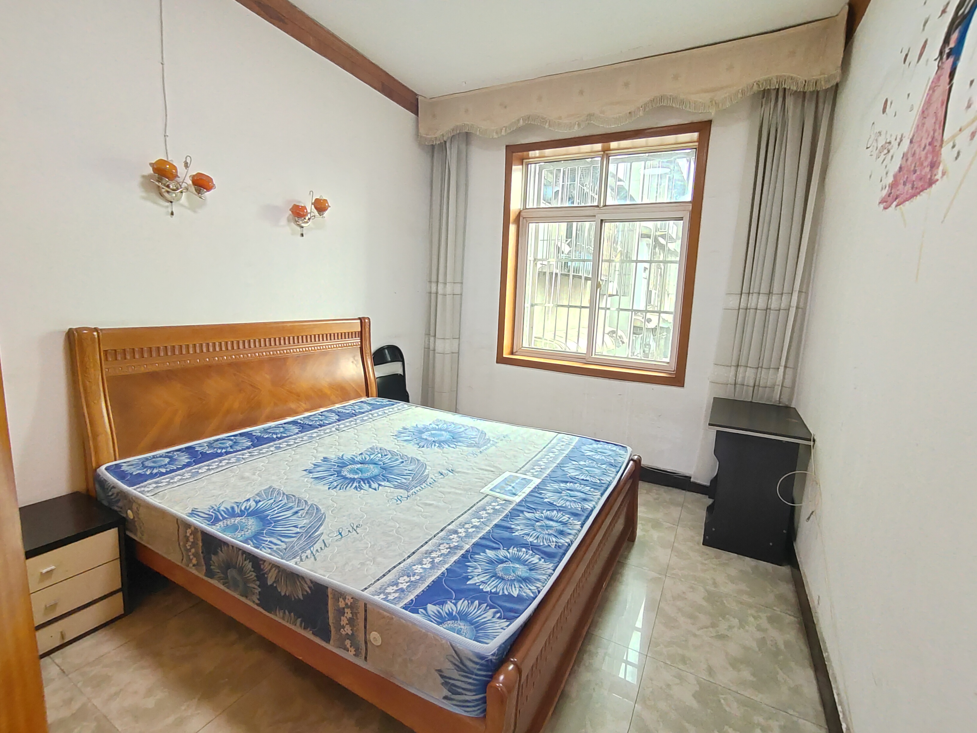 银馨家园(贺家土电厂生活区)  2室1厅1卫    20.0万 银馨家园(贺家土电厂生活区)  2室1厅1卫    20.0万室内图