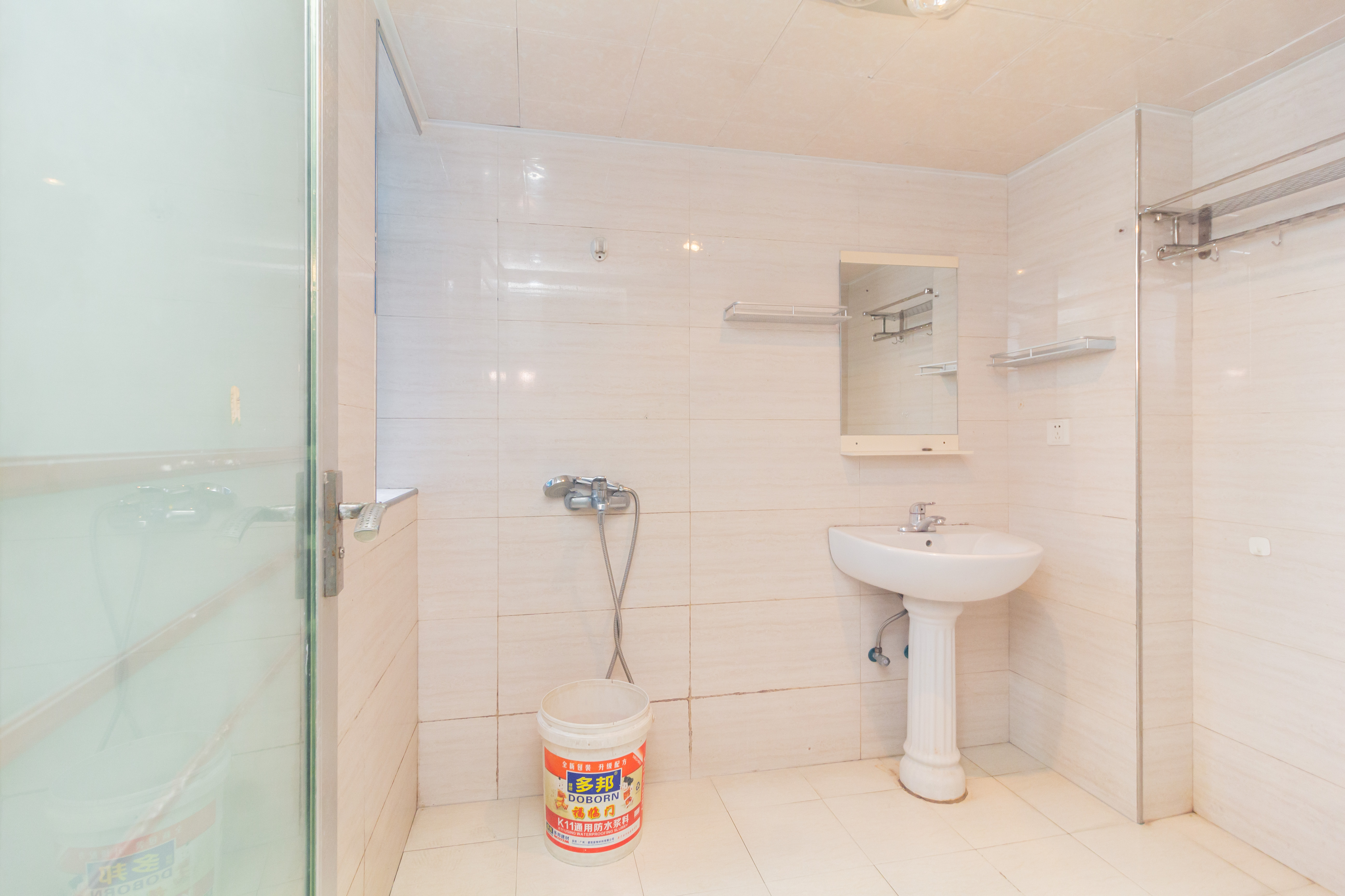 高林仕家 3室2厅1卫 52.8万 高林仕家 3室2厅1卫 52.8万卫生间