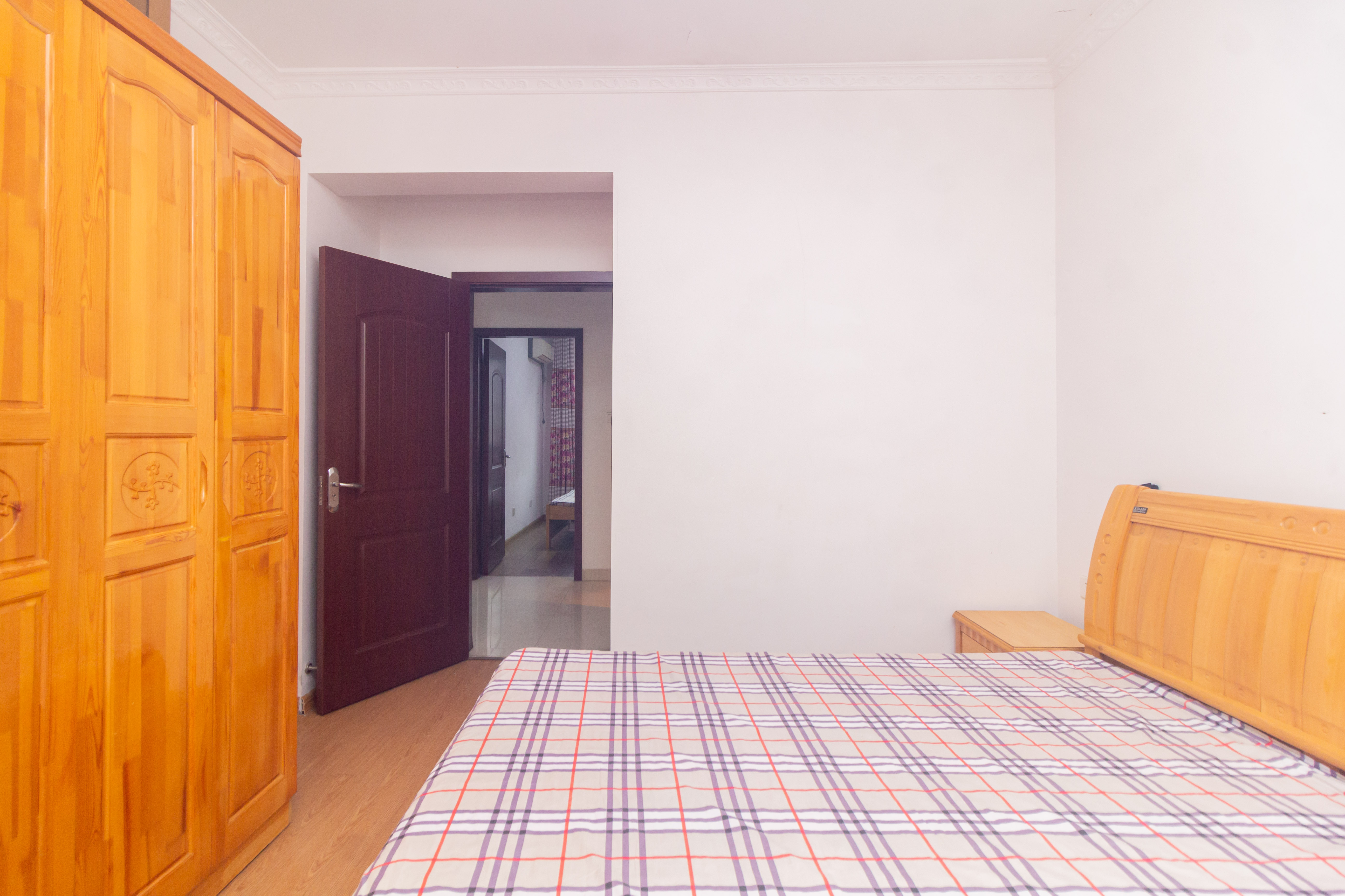 高林仕家 3室2厅1卫 52.8万 高林仕家 3室2厅1卫 52.8万卧室