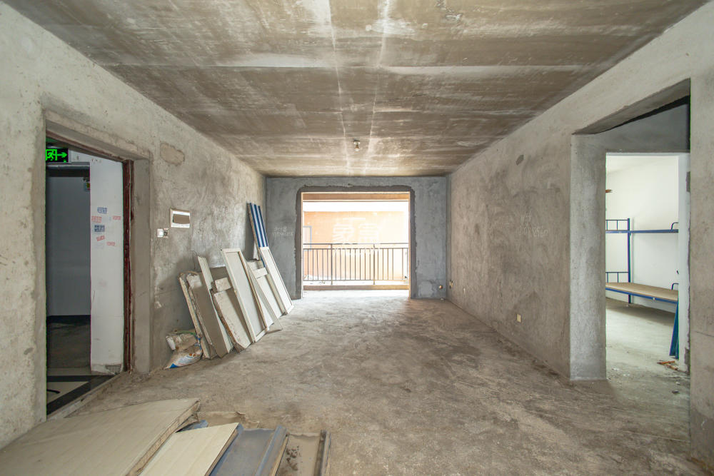 长永佳苑  3室2厅1卫    53.8万