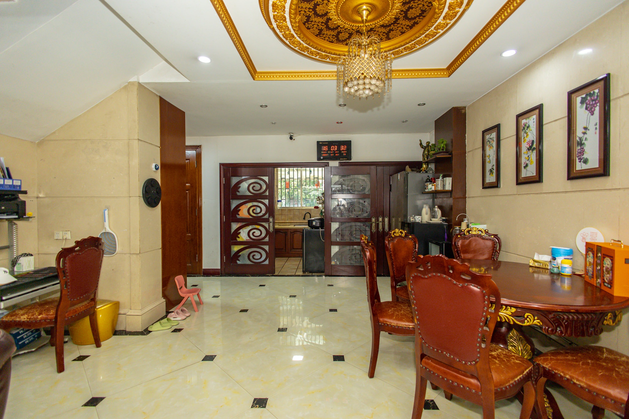 碧桂园威尼斯城  5室2厅4卫    368.0万 碧桂园威尼斯城  5室2厅4卫    368.0万其他