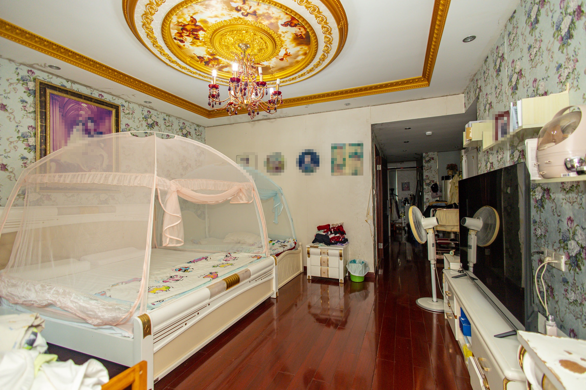 碧桂园威尼斯城  5室2厅4卫    368.0万 碧桂园威尼斯城  5室2厅4卫    368.0万卧室