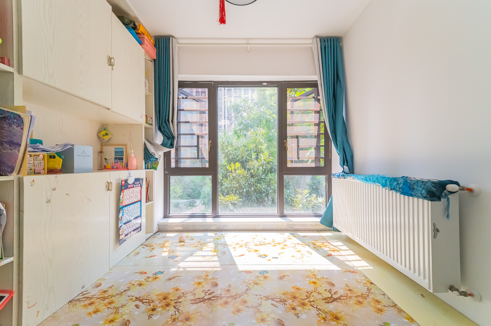 国泰九龙湾 4室2厅2卫 128.0万 国泰九龙湾 4室2厅2卫 128.0万阳台