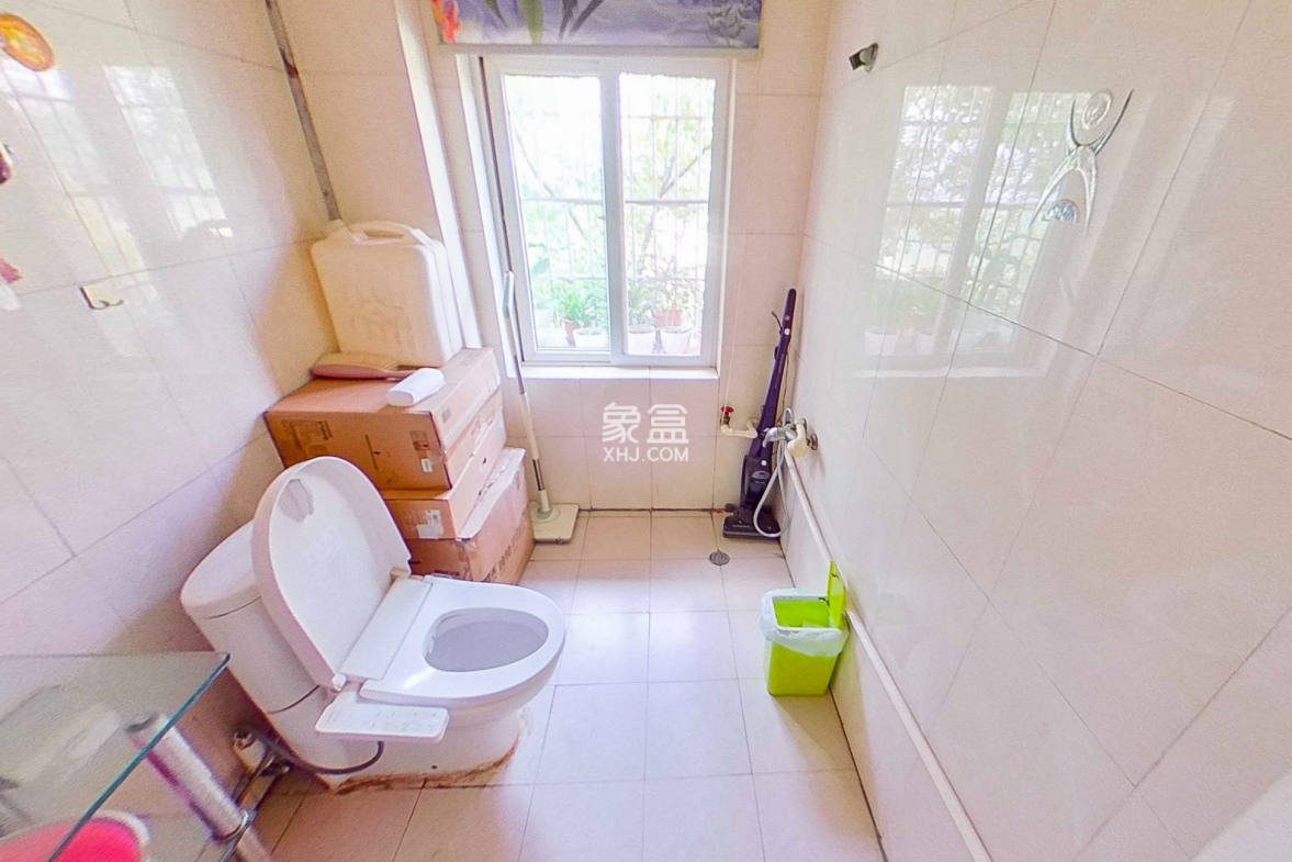 绿荫家园  1室0厅0卫    63.0万 绿荫家园  1室0厅0卫    63.0万卫生间