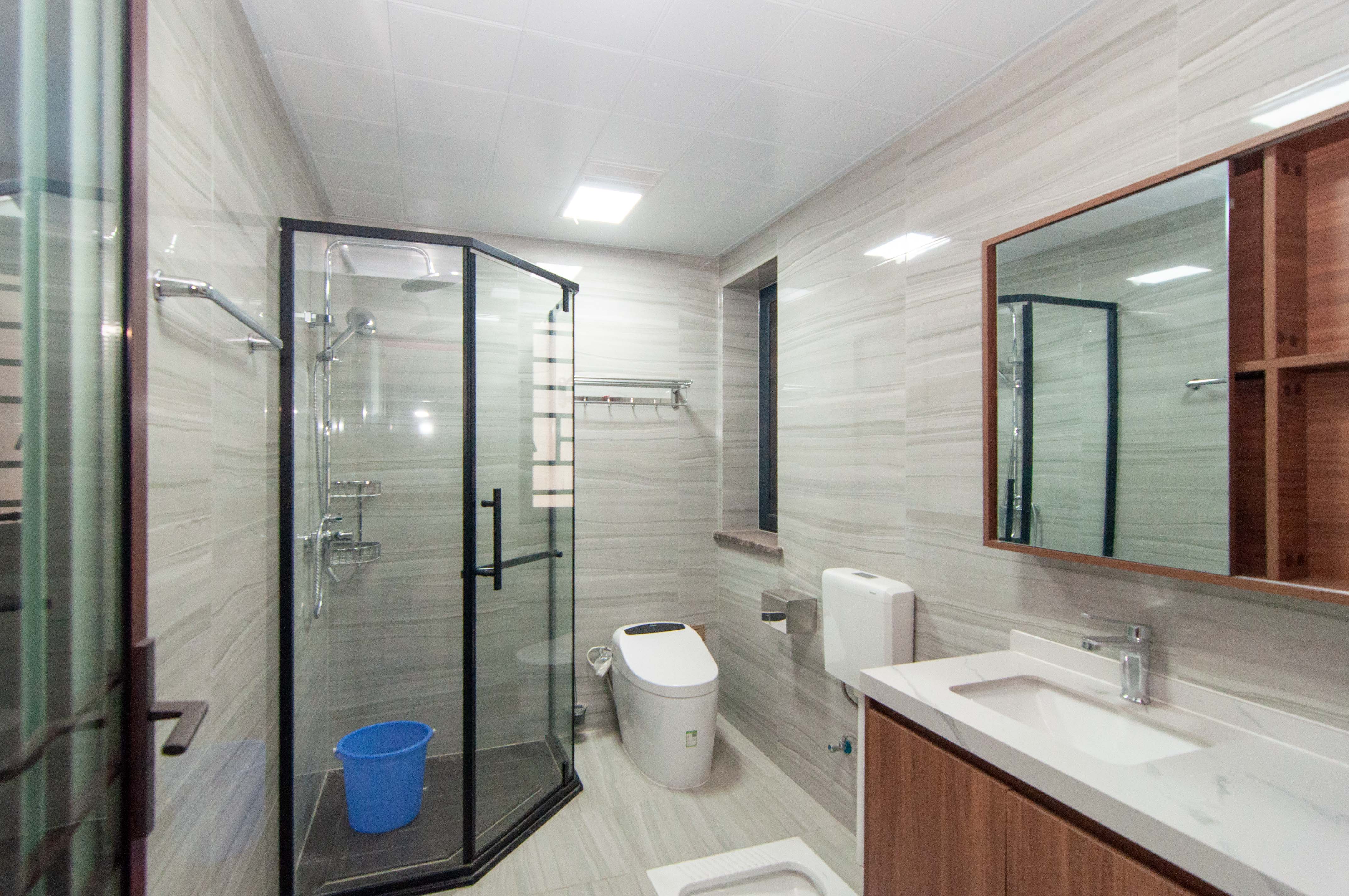 梅溪正荣府 4室2厅2卫 400.0万 梅溪正荣府 4室2厅2卫 400.0万卫生间