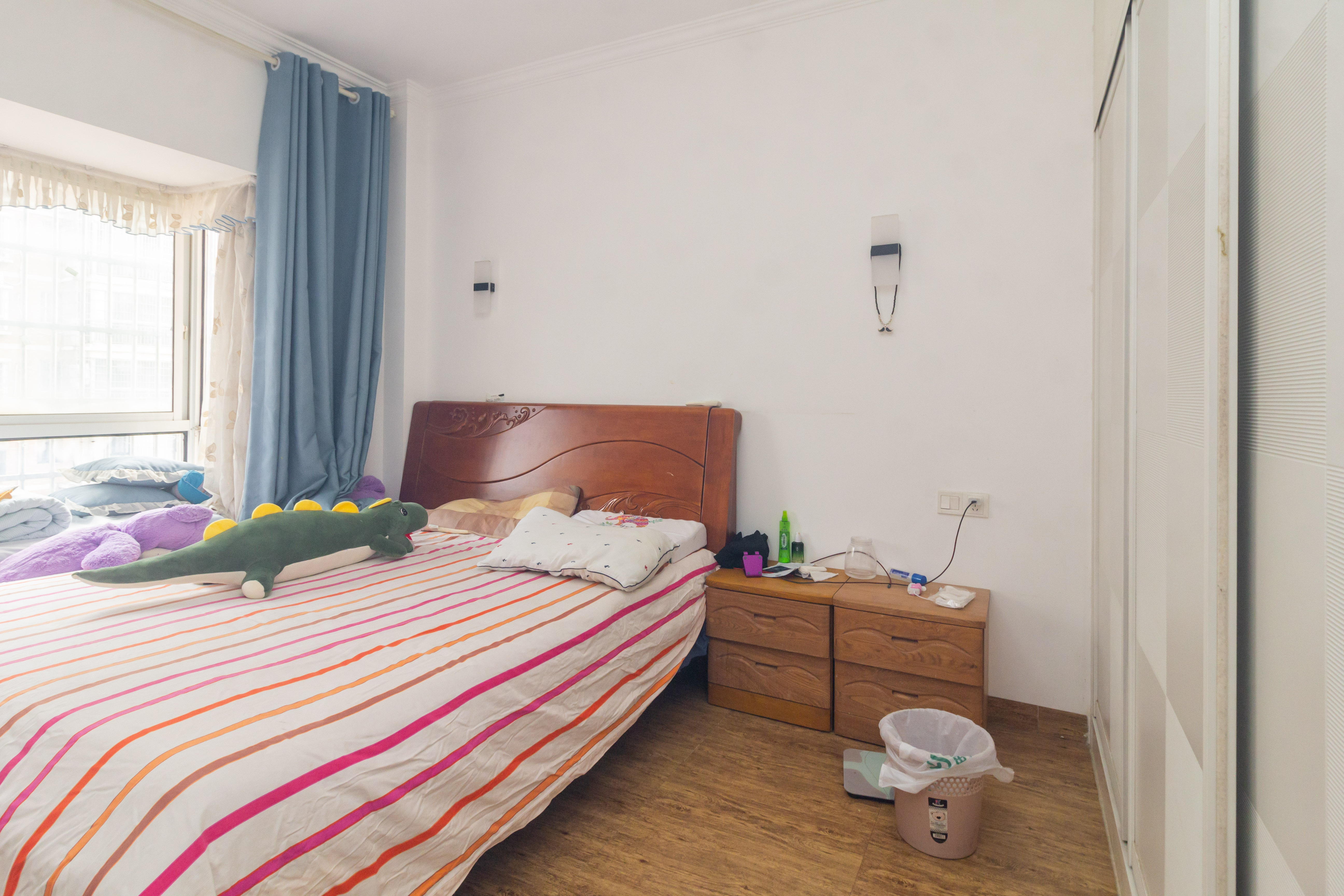 星城国际 2室2厅1卫 46.8万 星城国际 2室2厅1卫 46.8万卧室