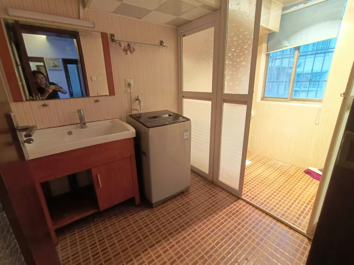 康华小区 4室2厅1卫 49.8万 康华小区 4室2厅1卫 49.8万室内图