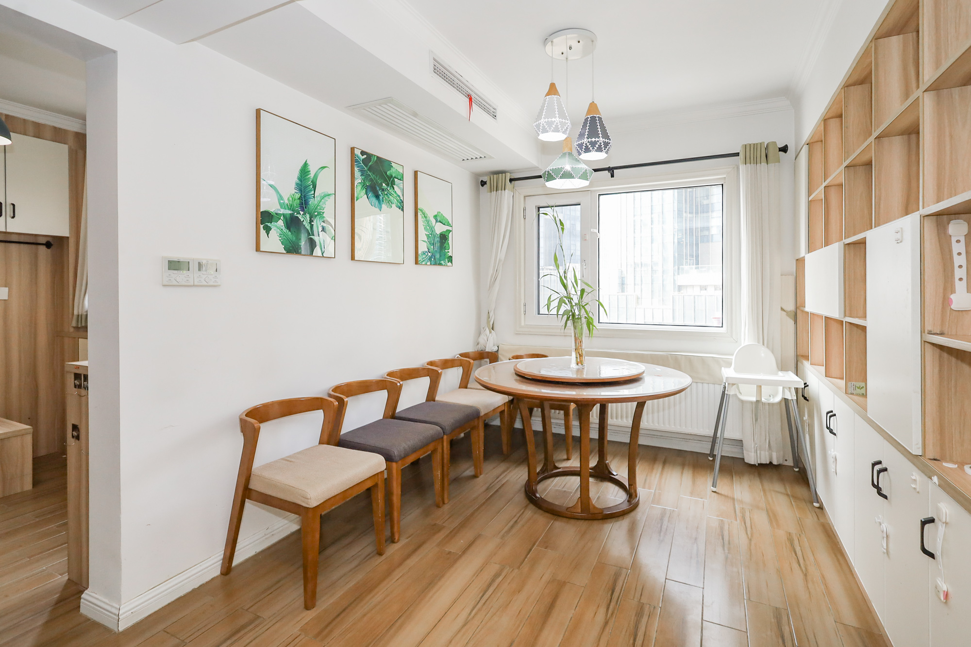 南山雍江汇(滨江国际新城) 4室2厅1卫 190.0万 南山雍江汇(滨江国际新城) 4室2厅1卫 190.0万其他