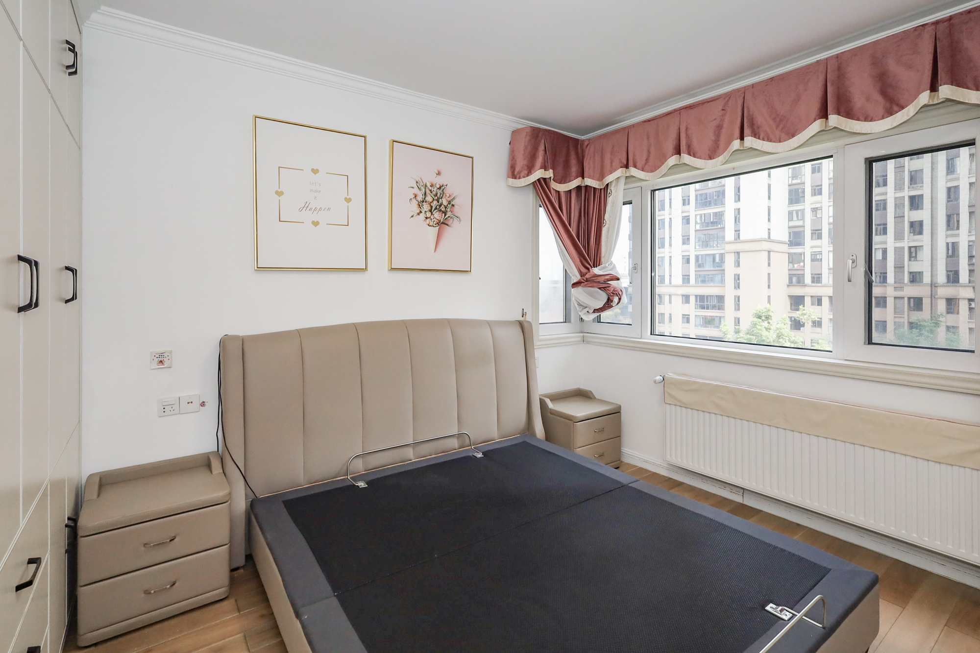 南山雍江汇(滨江国际新城) 4室2厅1卫 190.0万 南山雍江汇(滨江国际新城) 4室2厅1卫 190.0万卧室