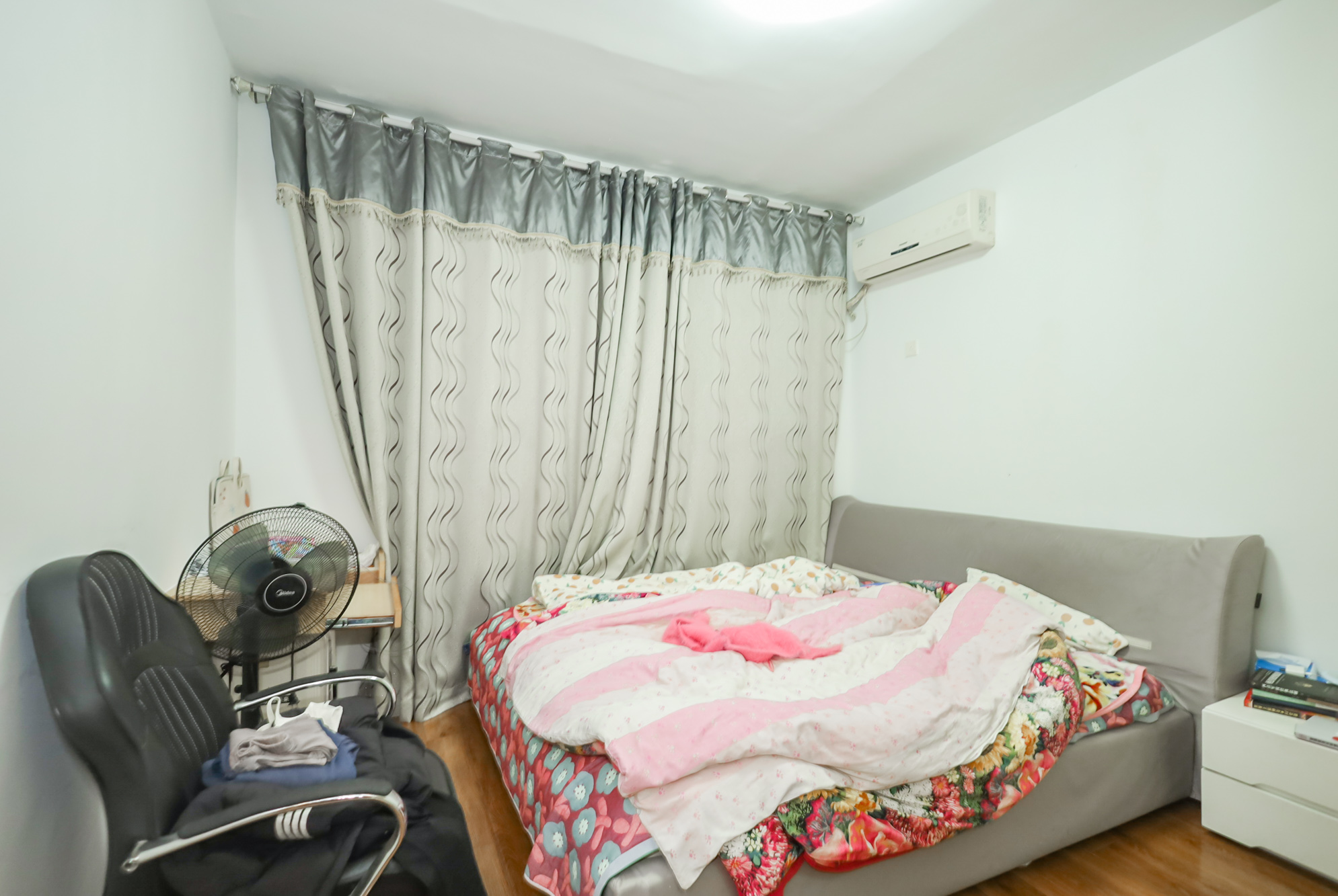 天骄福邸  2室2厅1卫    94.89万 天骄福邸  2室2厅1卫    94.89万卧室