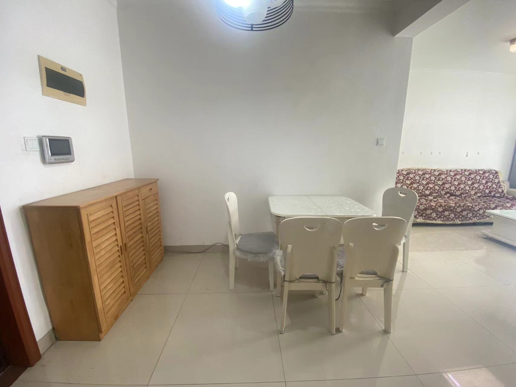 金碧花园 2室2厅1卫 48.0万 金碧花园 2室2厅1卫 48.0万室内图