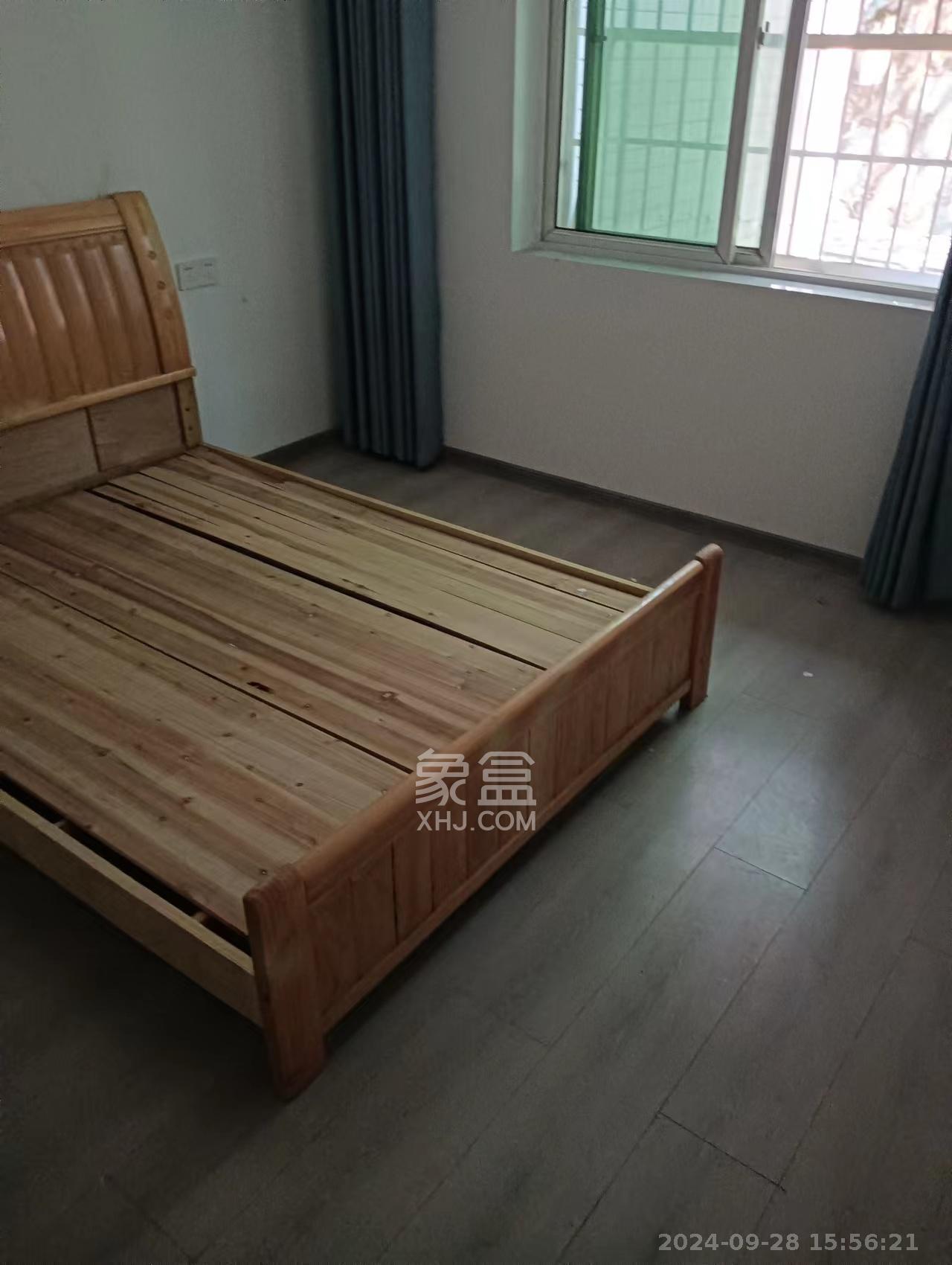 景芳苑  3室2厅2卫   1600.00元/月室内图
