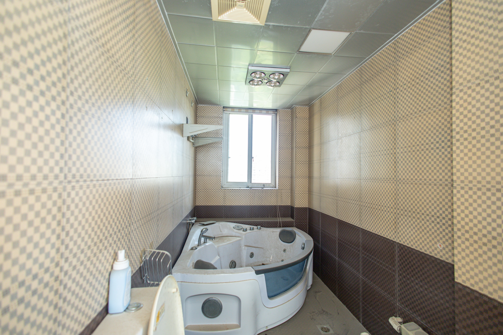 筑梦园  3室2厅1卫    69.6万 筑梦园  3室2厅1卫    69.6万卫生间