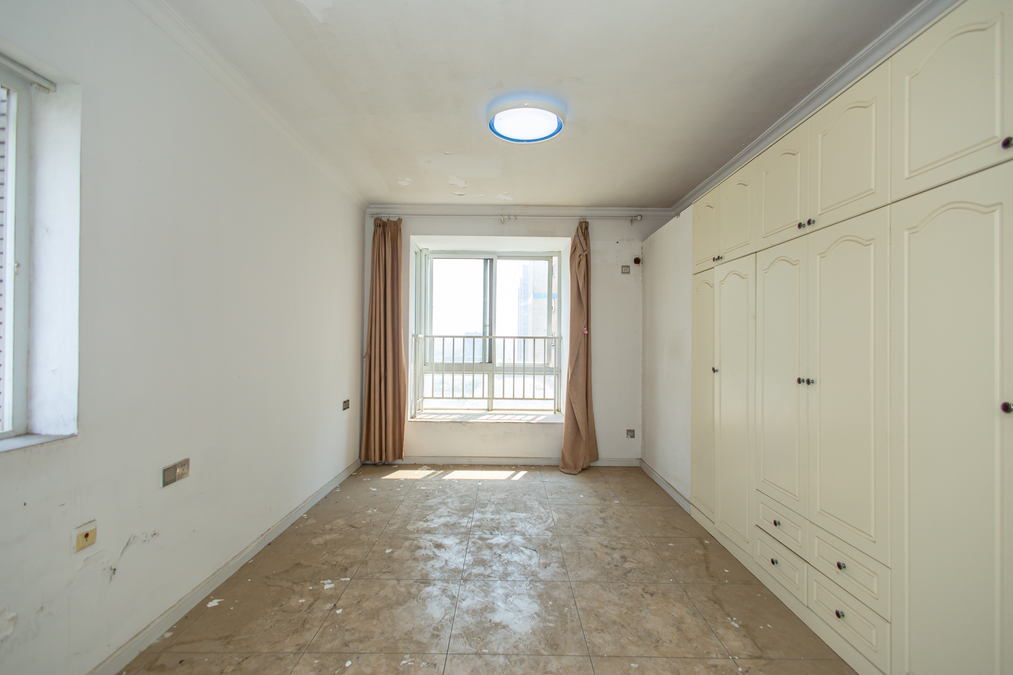 筑梦园  3室2厅1卫    69.6万 筑梦园  3室2厅1卫    69.6万卧室