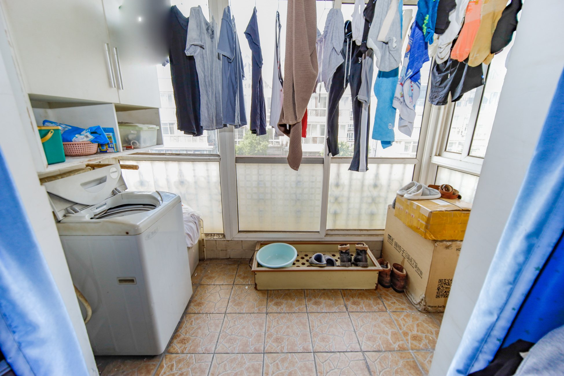 融城花苑 3室2厅2卫 45.0万 融城花苑 3室2厅2卫 45.0万阳台