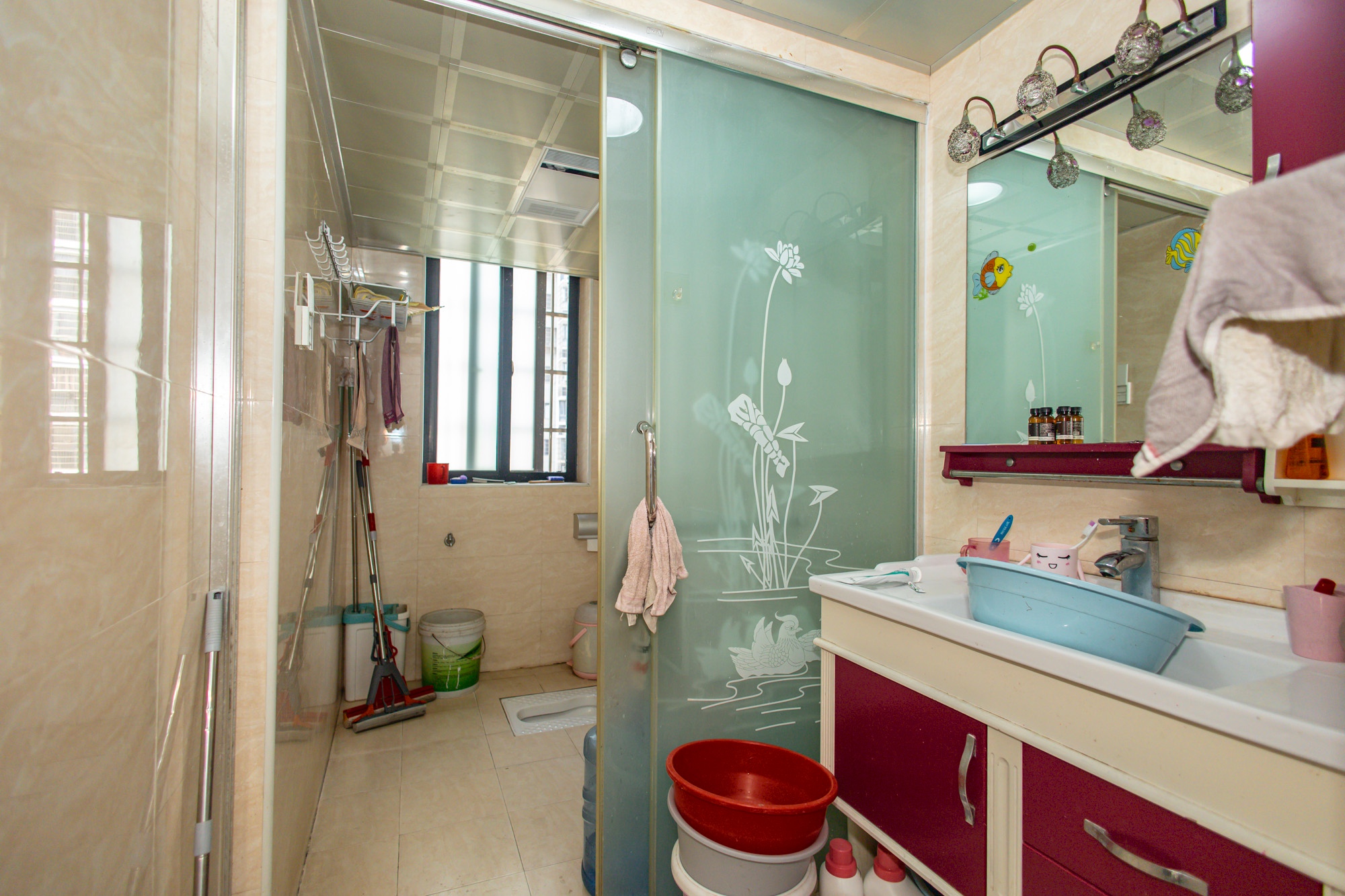 尚都花园城 3室2厅2卫 87.8万 尚都花园城 3室2厅2卫 87.8万卫生间