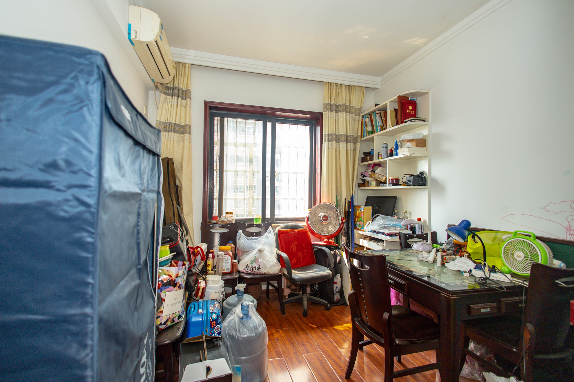 尚都花园城 3室2厅2卫 87.8万 尚都花园城 3室2厅2卫 87.8万卧室