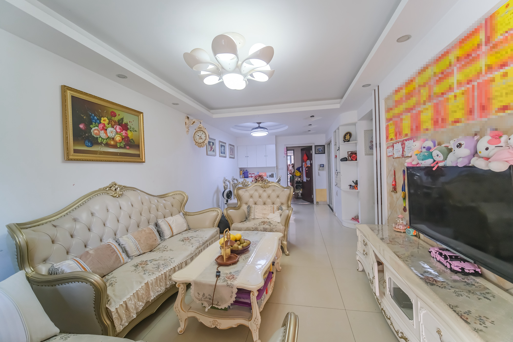 三一街区 3室2厅2卫 78.8万 三一街区 3室2厅2卫 78.8万客厅