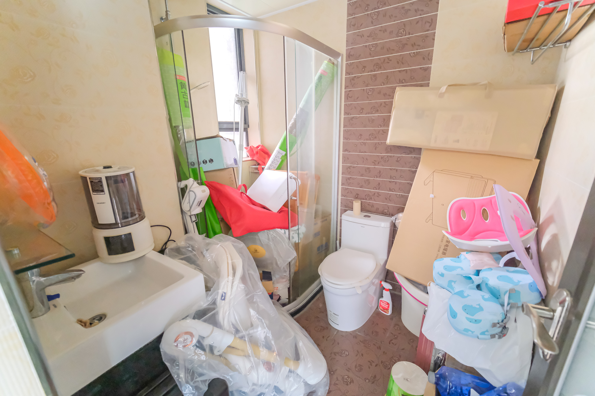 三一街区 3室2厅2卫 78.8万 三一街区 3室2厅2卫 78.8万卫生间