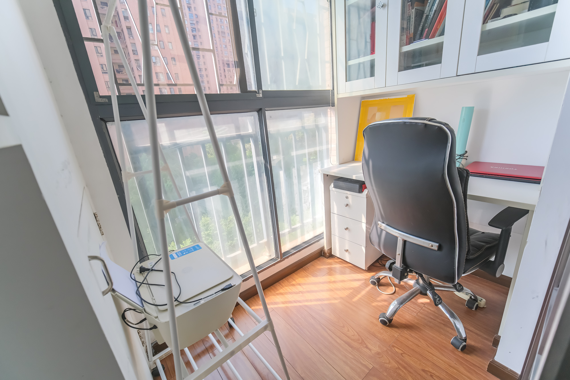 三一街区 3室2厅2卫 78.8万 三一街区 3室2厅2卫 78.8万阳台