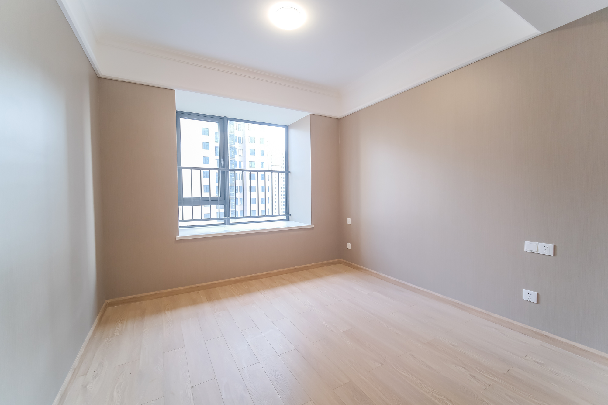 运达锦绣广场  3室2厅2卫    160.0万 运达锦绣广场  3室2厅2卫    160.0万卧室