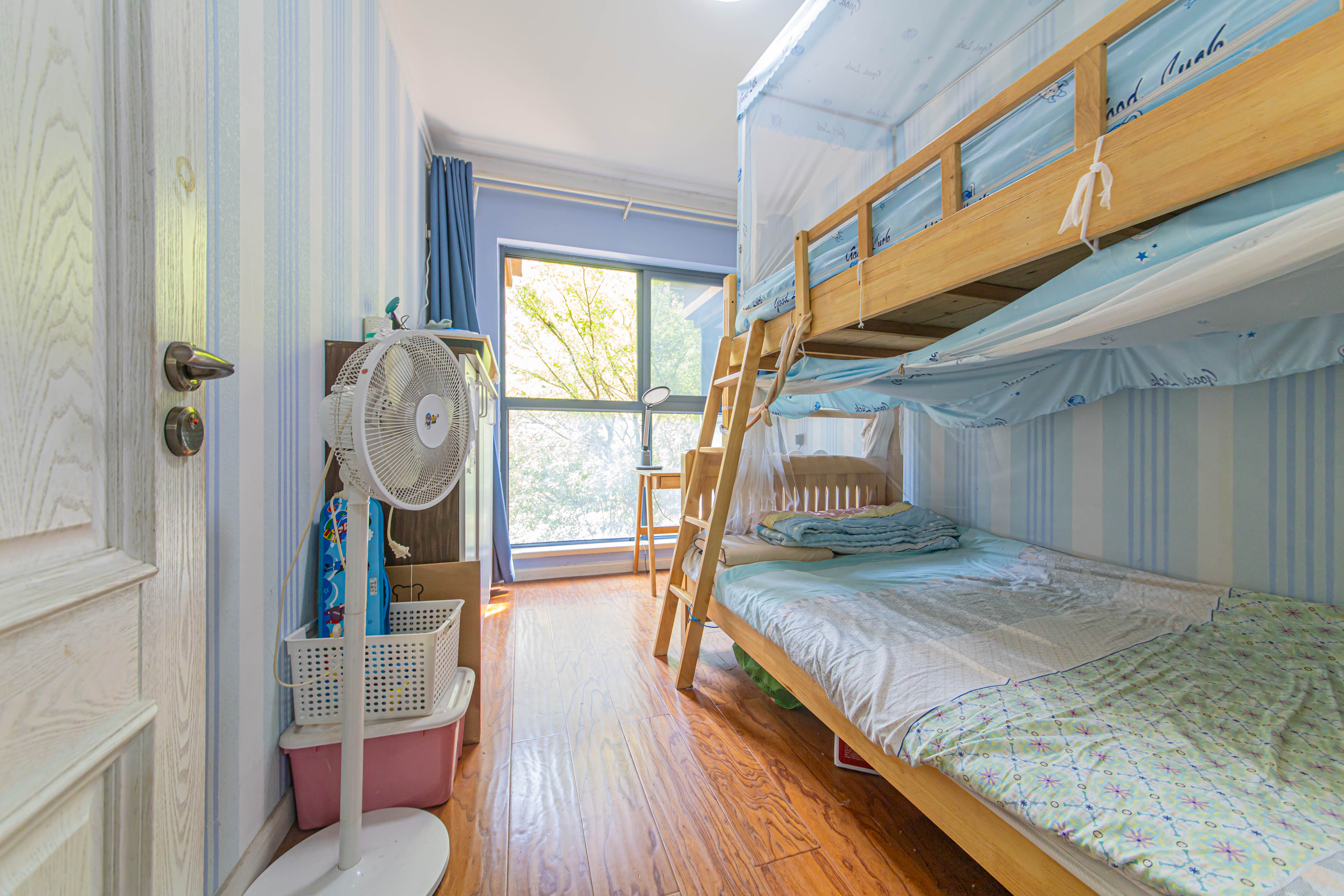 中建芙蓉嘉苑 3室2厅2卫 93.0万 中建芙蓉嘉苑 3室2厅2卫 93.0万卧室