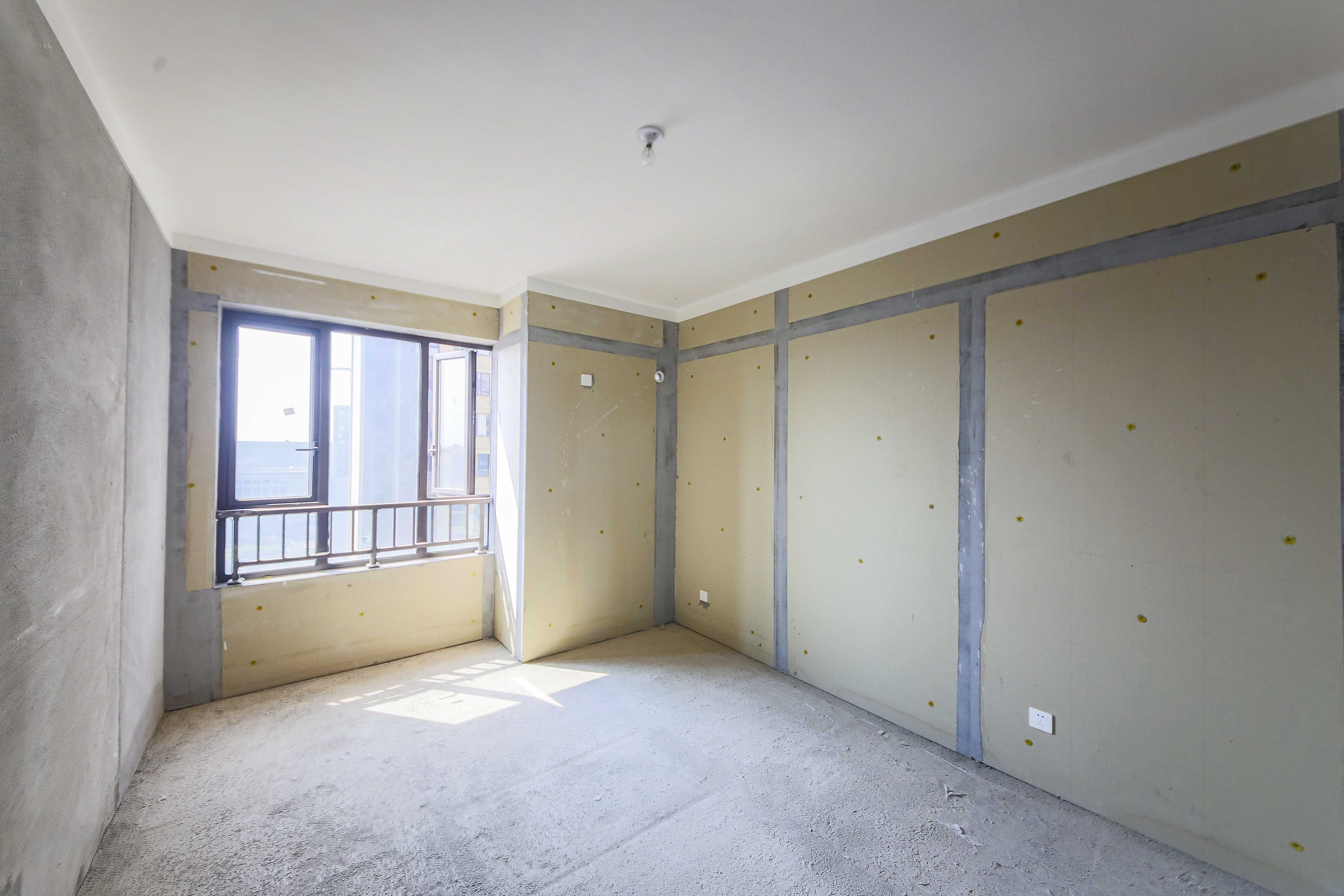 天城国际广场  3室2厅2卫    165.0万 天城国际广场  3室2厅2卫    165.0万卧室