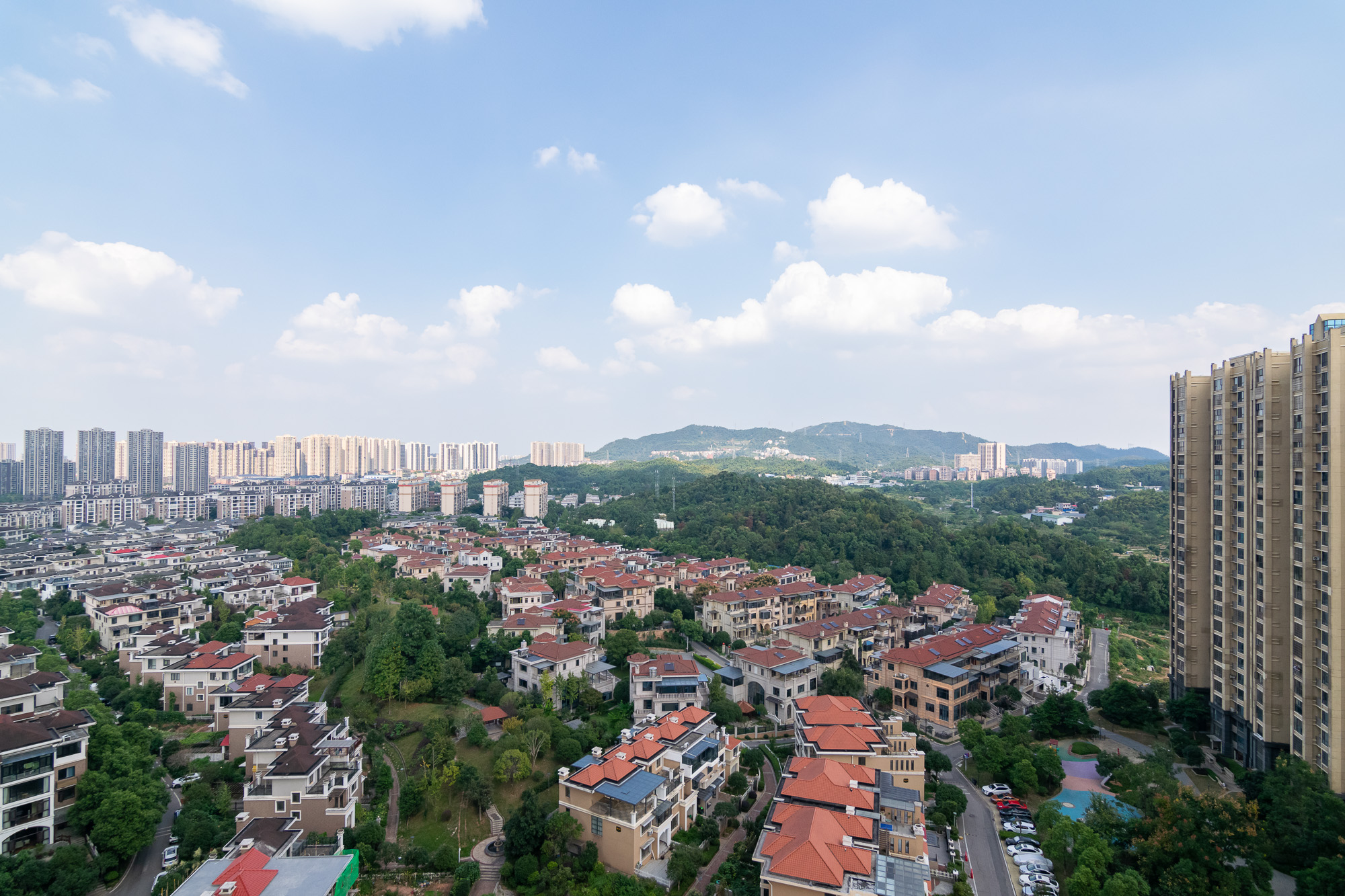 湖南报业文化城（米地亚家园）  4室2厅2卫   110.00万其他