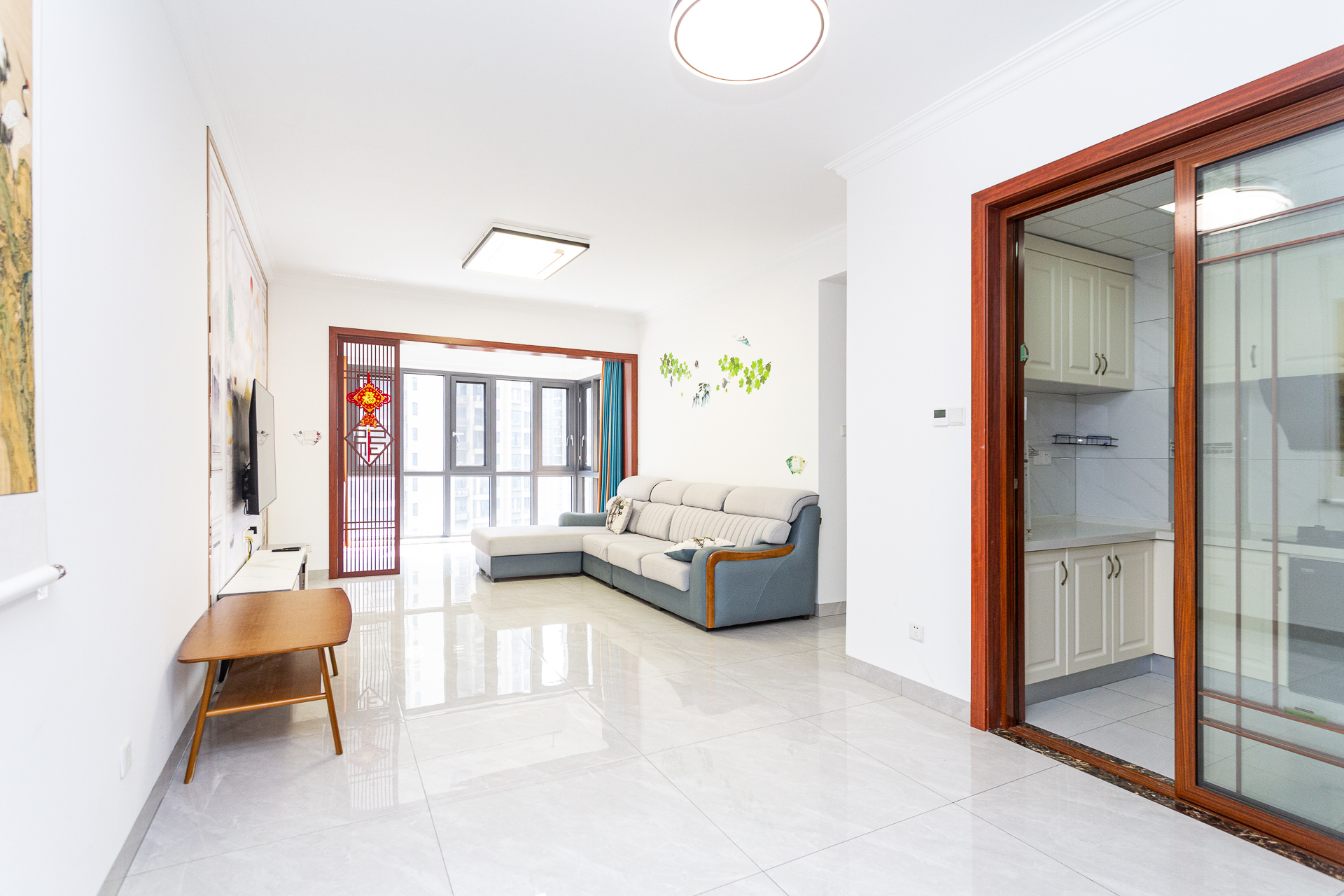 长燃润和天地(长润小区印湘江) 4室1厅2卫 116.8万 长燃润和天地(长润小区印湘江) 4室1厅2卫 116.8万客厅