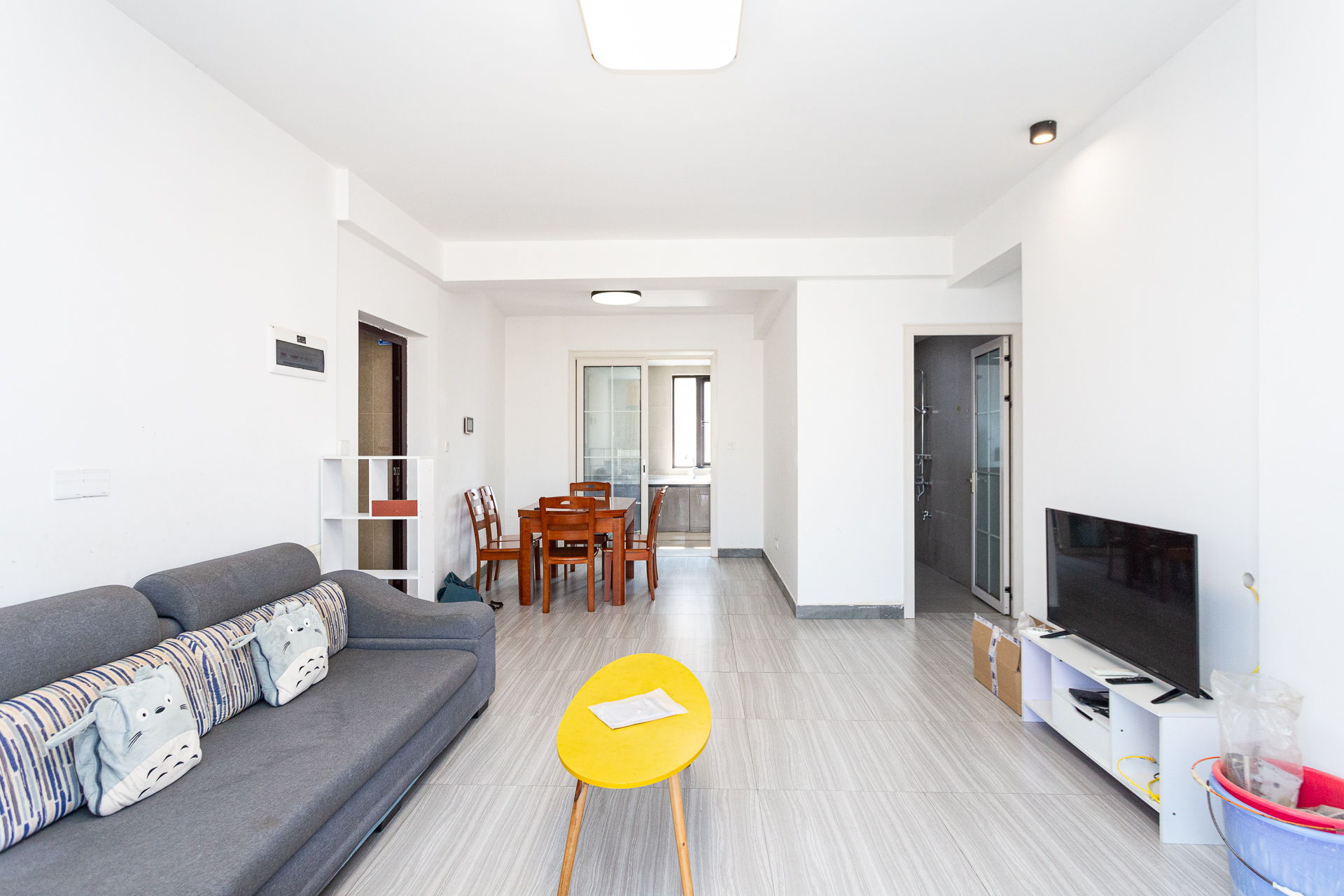 勤诚达境界城  4室2厅2卫    109.0万 勤诚达境界城  4室2厅2卫    109.0万客厅