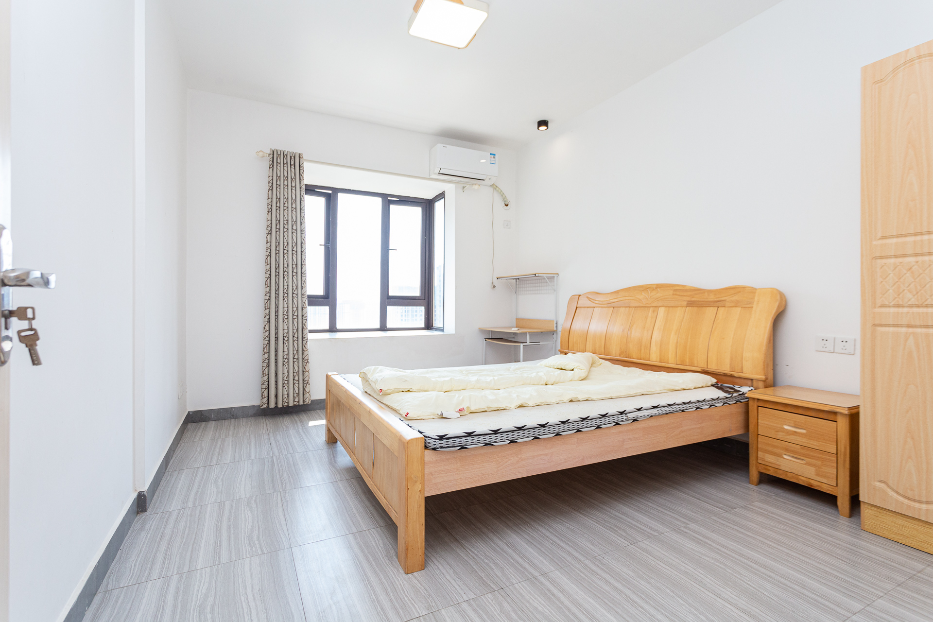 勤诚达境界城  4室2厅2卫    109.0万 勤诚达境界城  4室2厅2卫    109.0万卧室