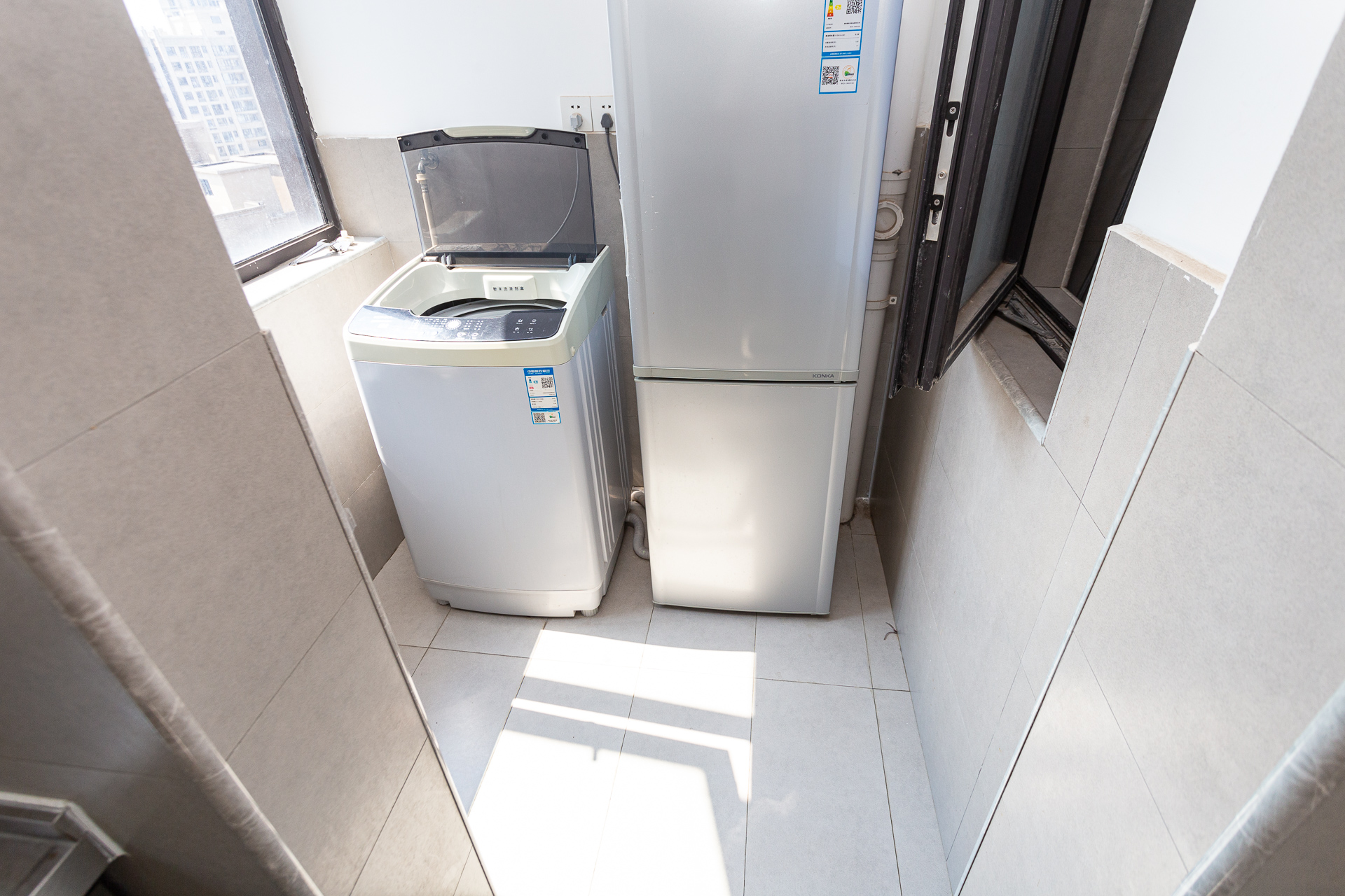 勤诚达境界城  4室2厅2卫    109.0万 勤诚达境界城  4室2厅2卫    109.0万阳台